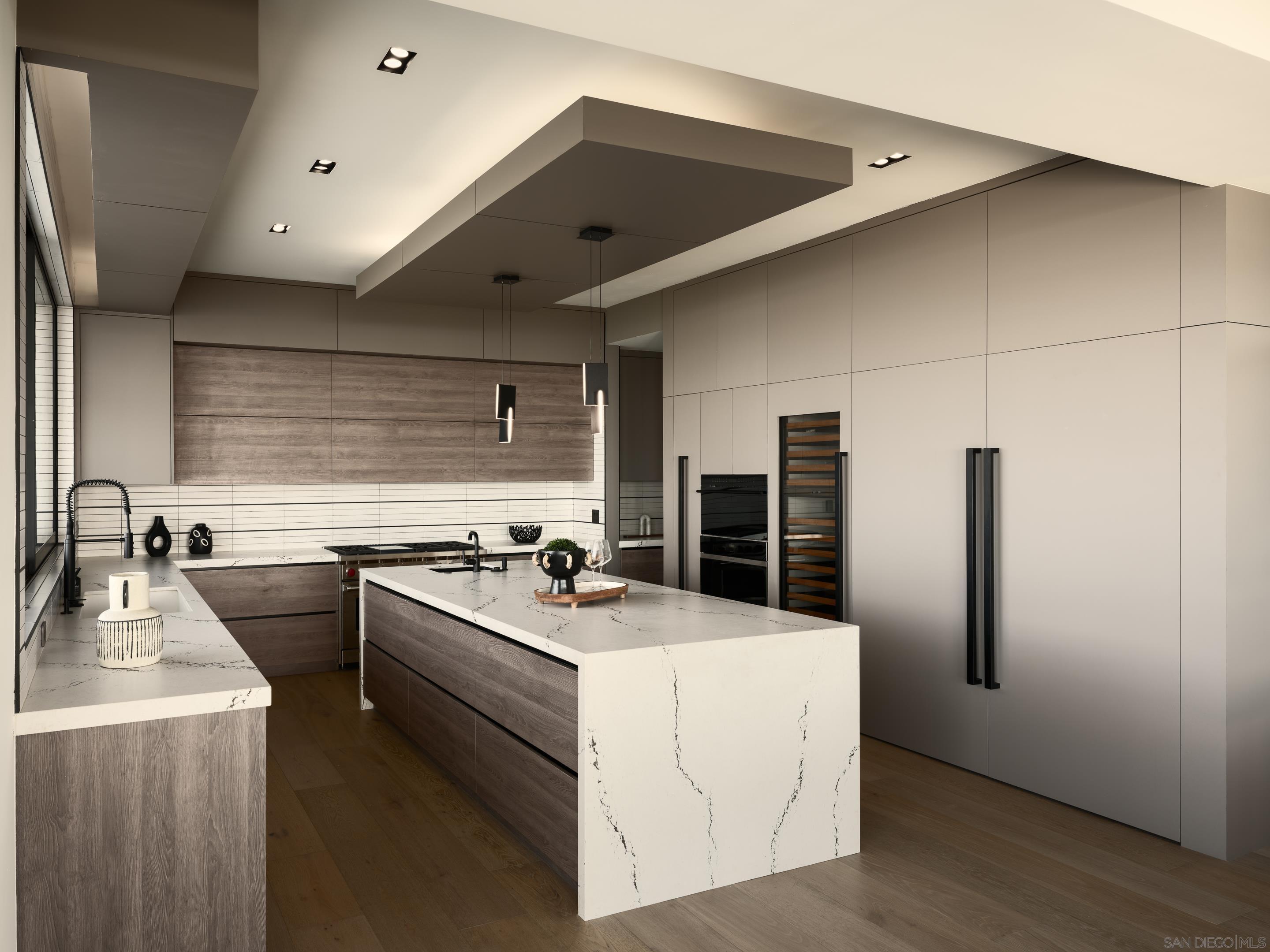 Detail Gallery Image 15 of 45 For 6627  Muirlands Dr, La Jolla,  CA 92037 - 7 Beds | 7/1 Baths