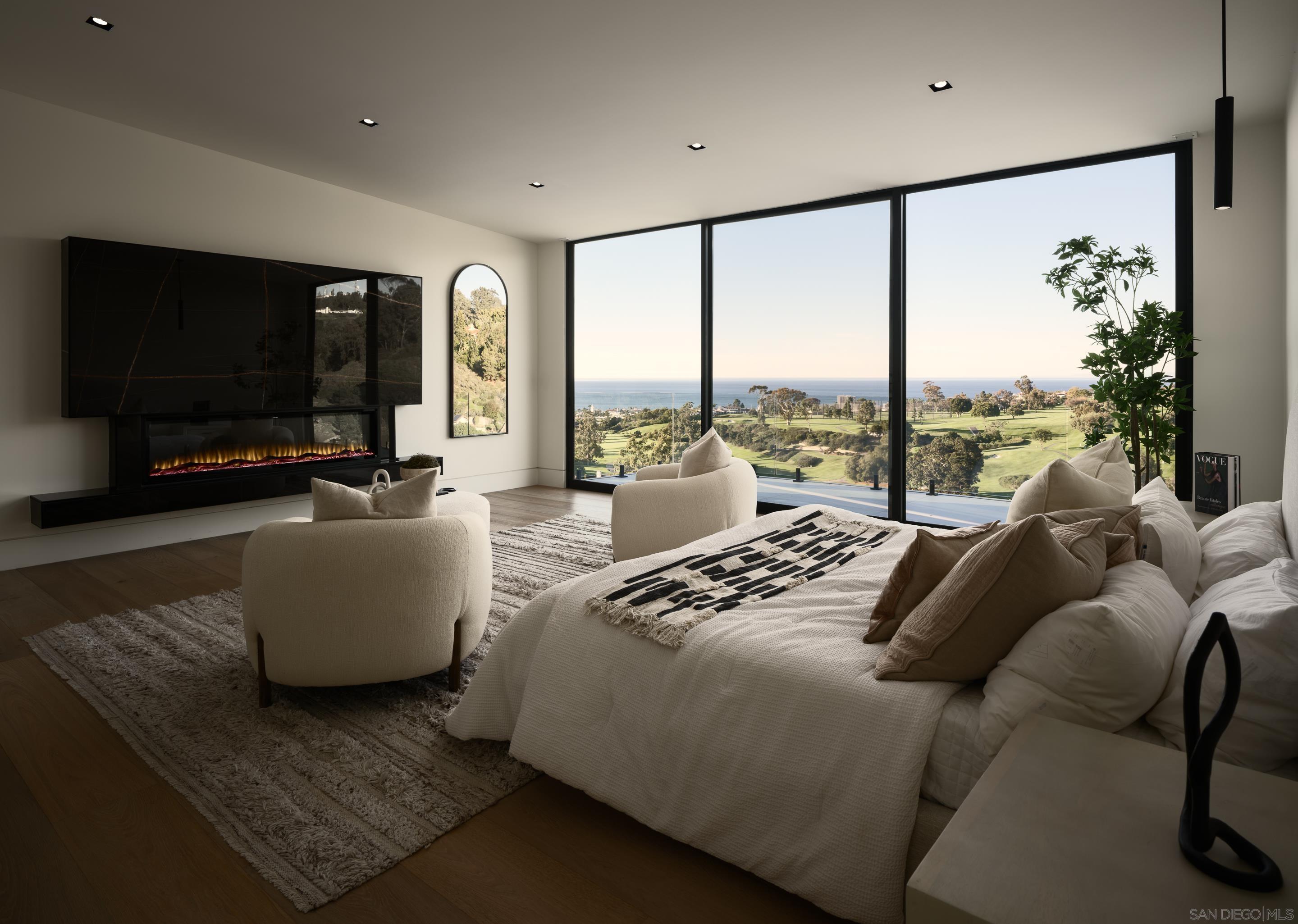 Detail Gallery Image 19 of 45 For 6627  Muirlands Dr, La Jolla,  CA 92037 - 7 Beds | 7/1 Baths