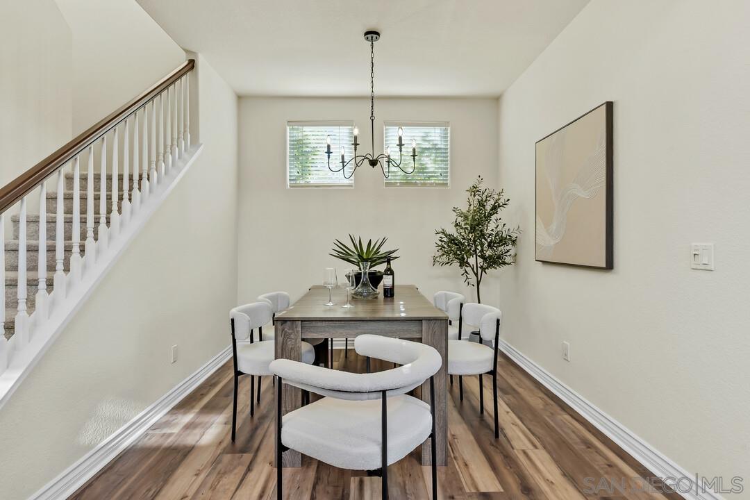 Detail Gallery Image 11 of 72 For 18910  Caminito Cantilena  #10,  San Diego,  CA 92128 - 3 Beds | 2/1 Baths