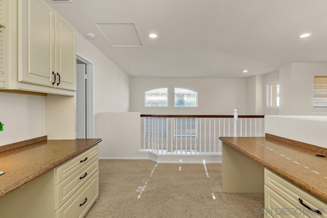 Detail Gallery Image 25 of 72 For 18910  Caminito Cantilena  #10,  San Diego,  CA 92128 - 3 Beds | 2/1 Baths