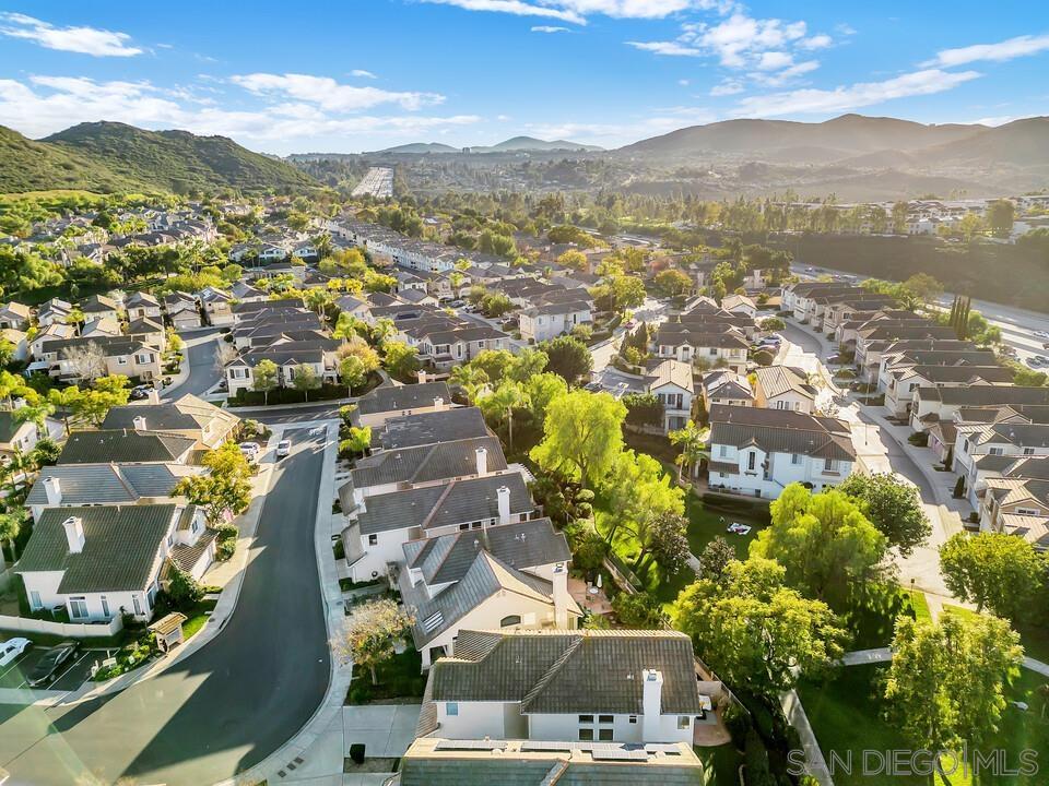 Detail Gallery Image 49 of 72 For 18910  Caminito Cantilena  #10,  San Diego,  CA 92128 - 3 Beds | 2/1 Baths