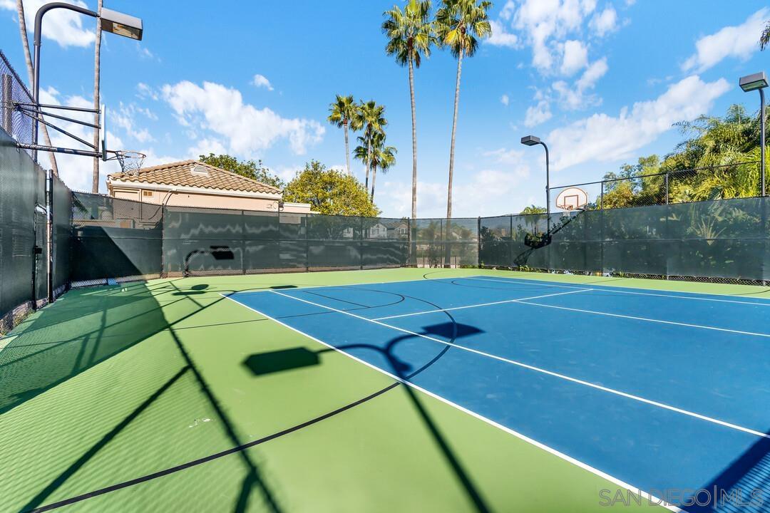 Detail Gallery Image 66 of 72 For 18910  Caminito Cantilena  #10,  San Diego,  CA 92128 - 3 Beds | 2/1 Baths