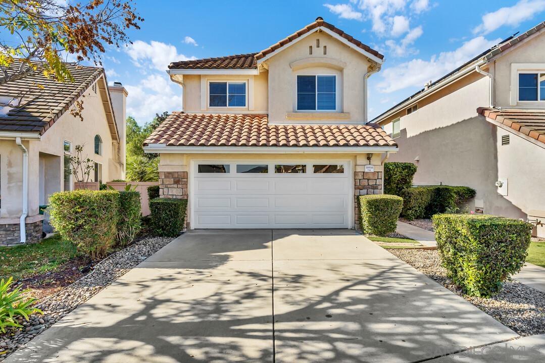 Detail Gallery Image 8 of 72 For 18910  Caminito Cantilena  #10,  San Diego,  CA 92128 - 3 Beds | 2/1 Baths