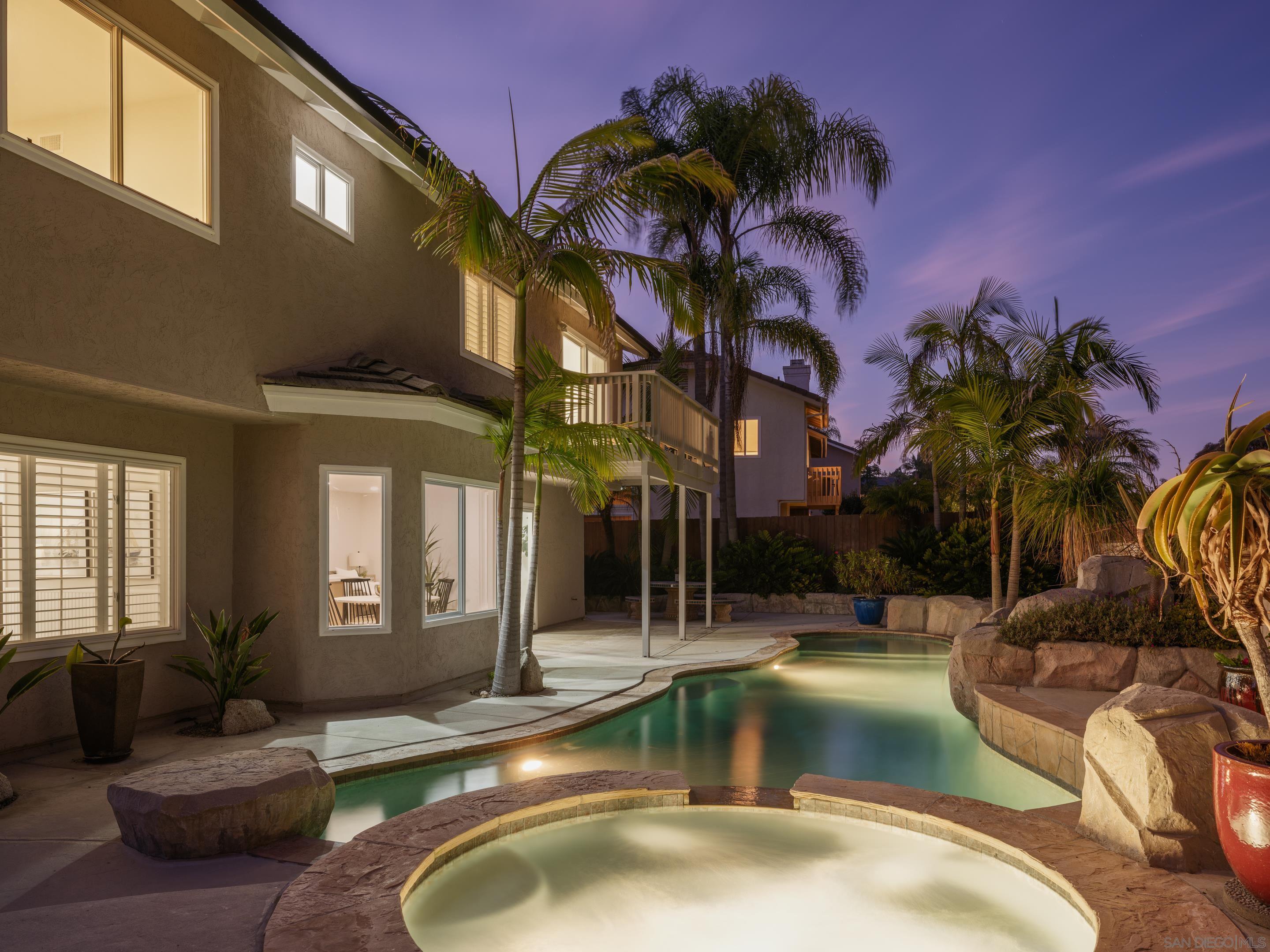 Detail Gallery Image 12 of 26 For 3442  Celinda Drive, Carlsbad,  CA 92008 - 4 Beds | 2/1 Baths