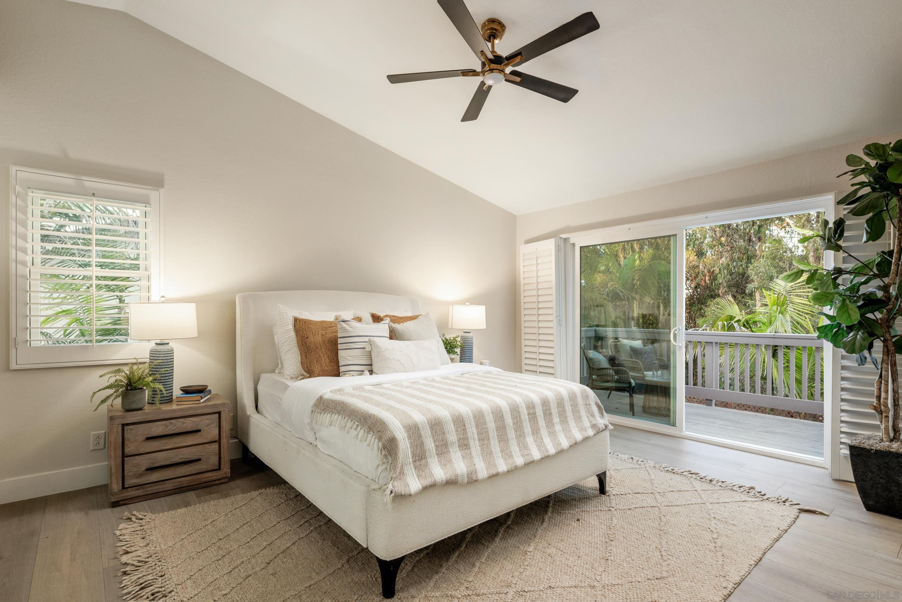 Detail Gallery Image 14 of 26 For 3442  Celinda Drive, Carlsbad,  CA 92008 - 4 Beds | 2/1 Baths