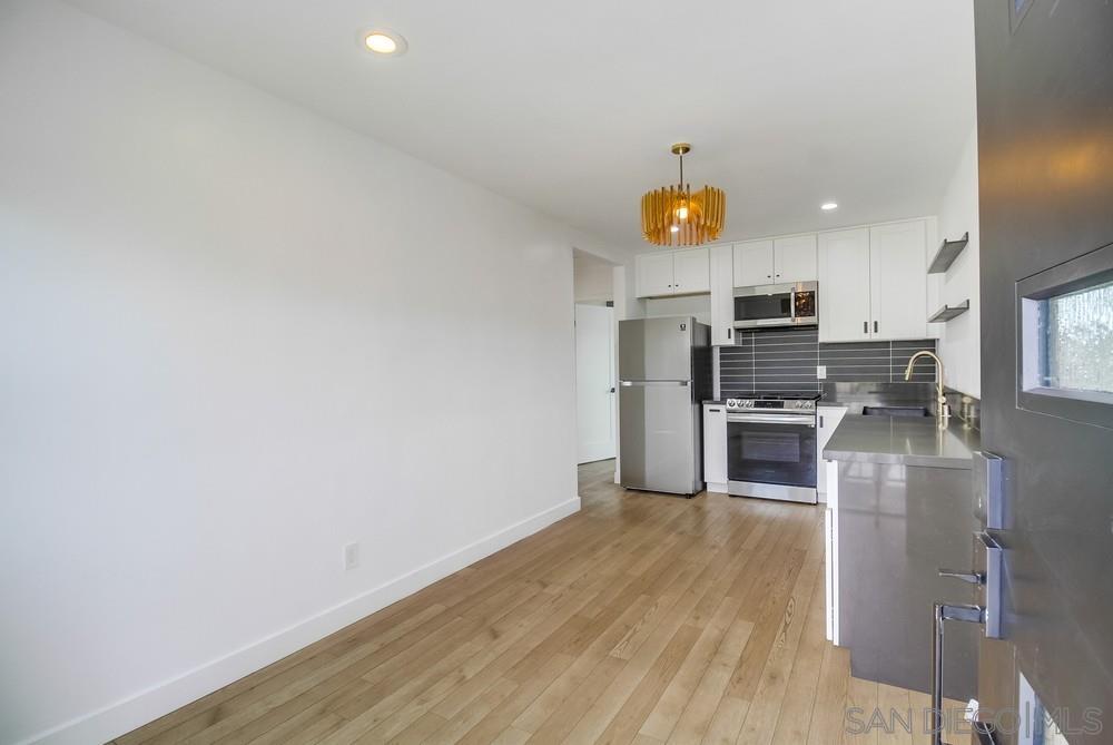 Detail Gallery Image 11 of 29 For 2567-69  L Street, San Diego,  CA 92102 - – Beds | – Baths