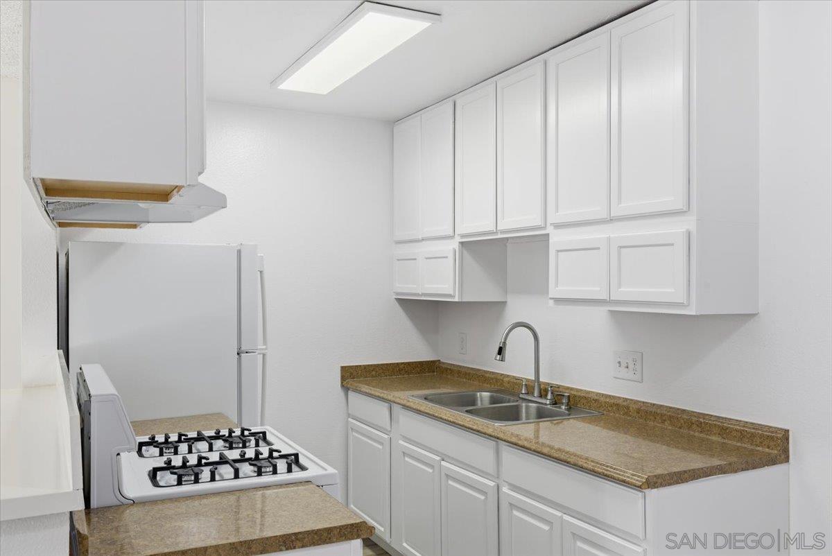 Detail Gallery Image 9 of 30 For 279-291  Padua Hills Place, San Ysidro,  CA 92173 - – Beds | – Baths