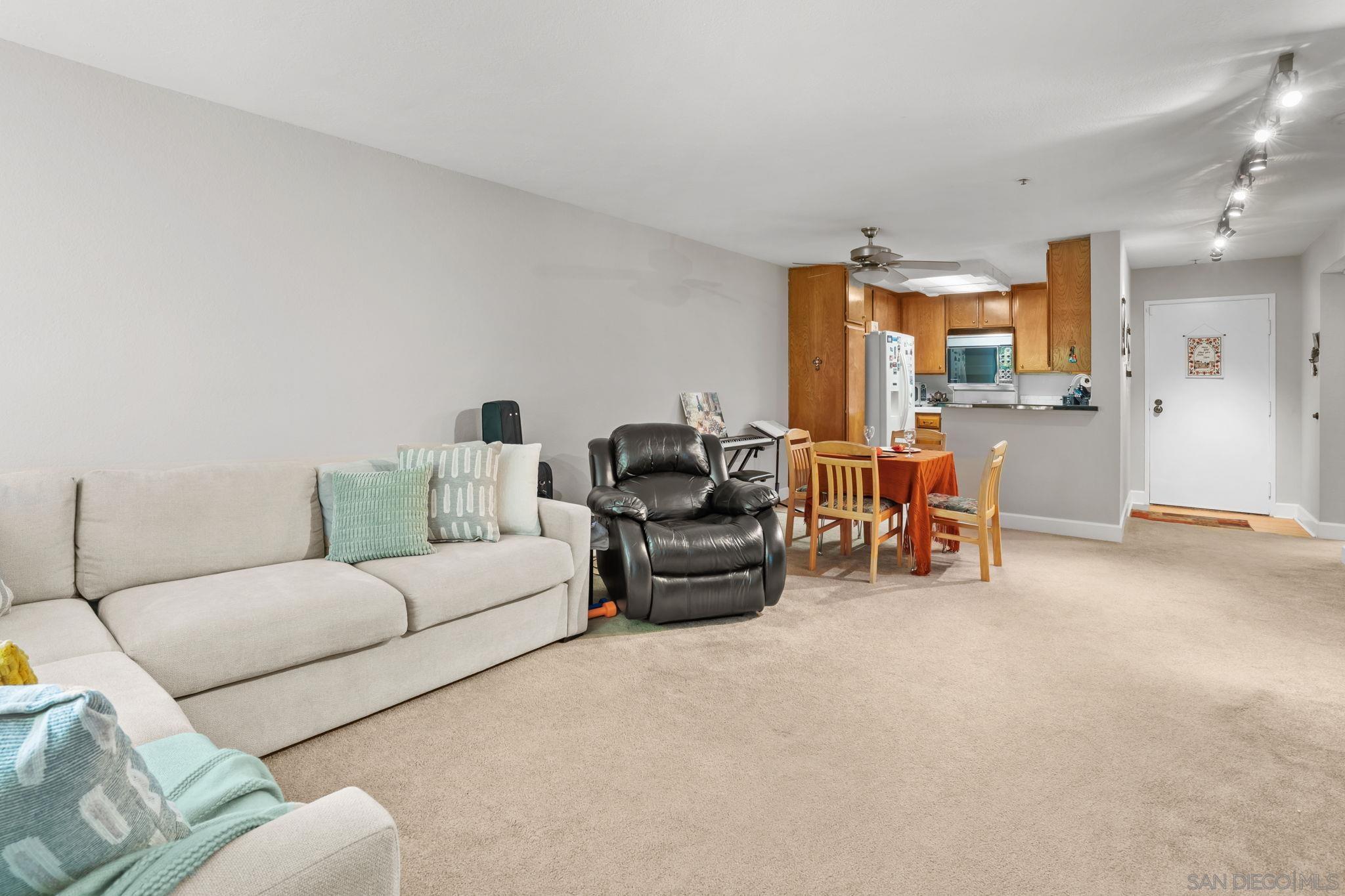 Detail Gallery Image 7 of 27 For 11255  Tierrasanta  #98,  San Diego,  CA 92124 - 1 Beds | 1/1 Baths