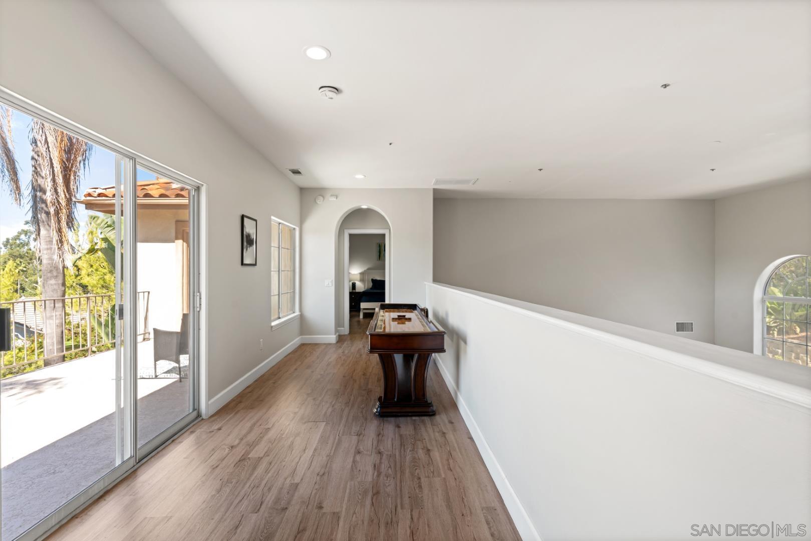 Detail Gallery Image 31 of 51 For 1696  Gil Way, Vista,  CA 92084 - 6 Beds | 6/1 Baths