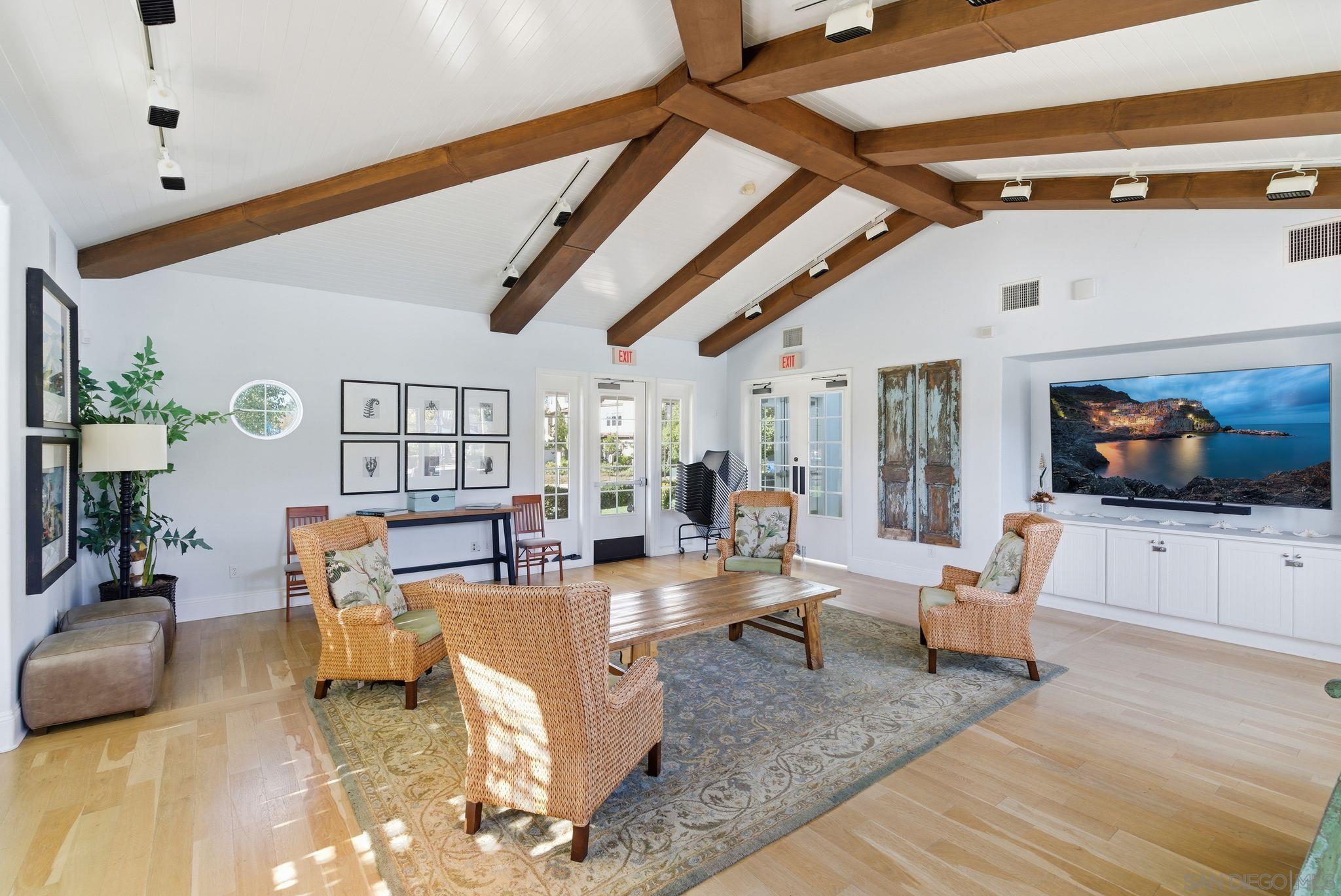 Detail Gallery Image 36 of 42 For 4382  Pacifica Way  #4,  Oceanside,  CA 92056 - 3 Beds | 3/1 Baths