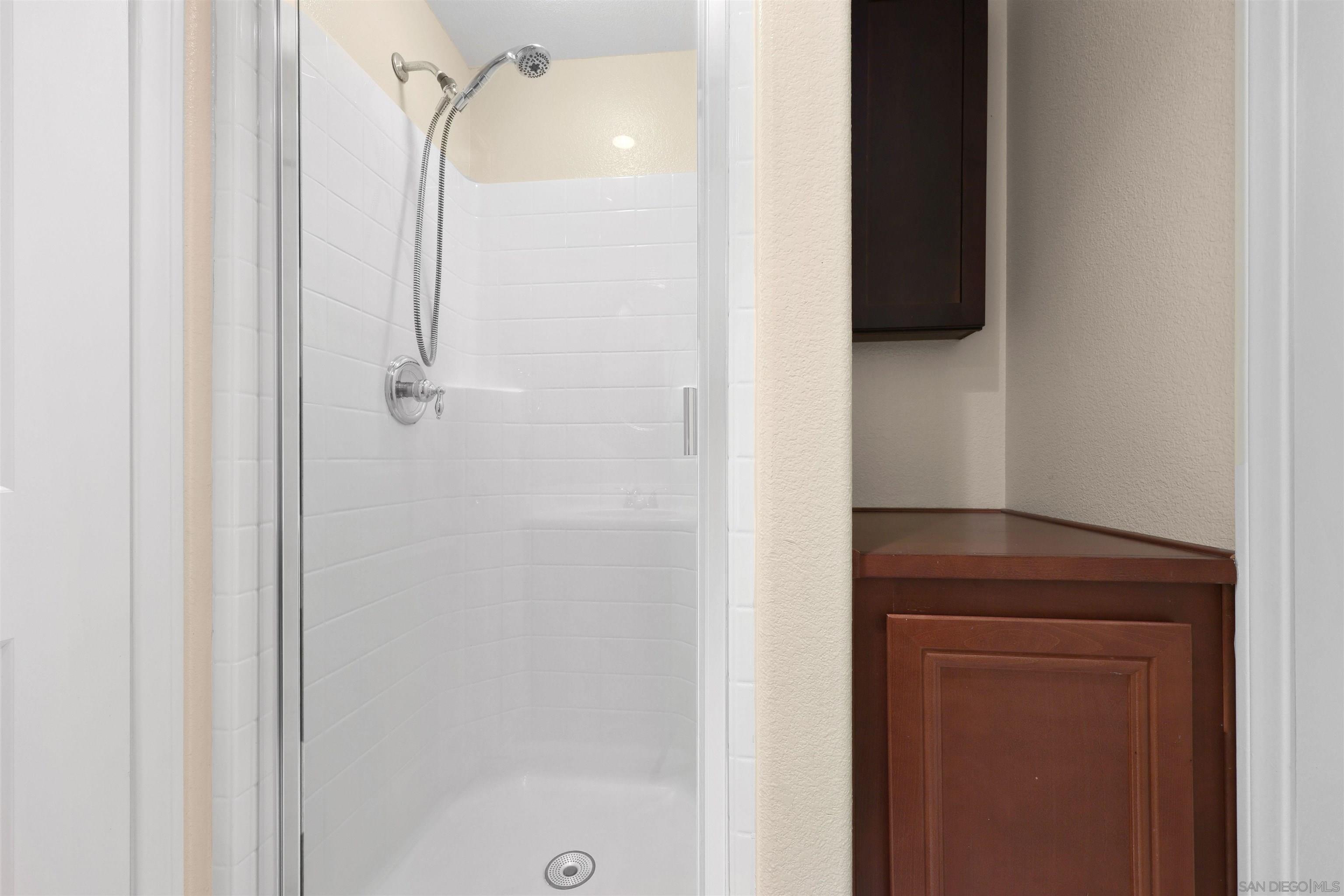 Detail Gallery Image 16 of 42 For 2132  Copper Leaf Ct, Chula Vista,  CA 91915 - 4 Beds | 3 Baths