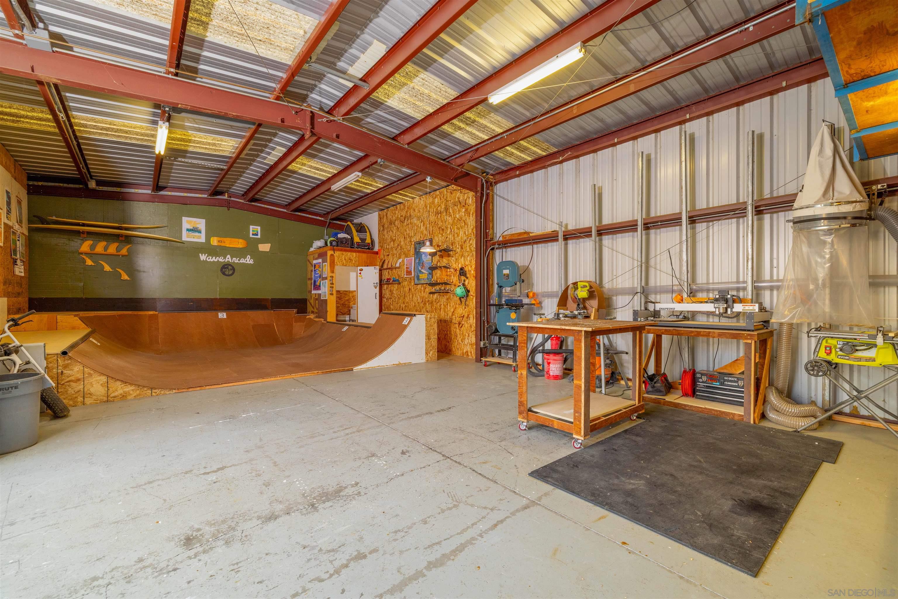 Detail Gallery Image 18 of 28 For 1454  Romance Road, Escondido,  CA 92029 - 3 Beds | 2 Baths