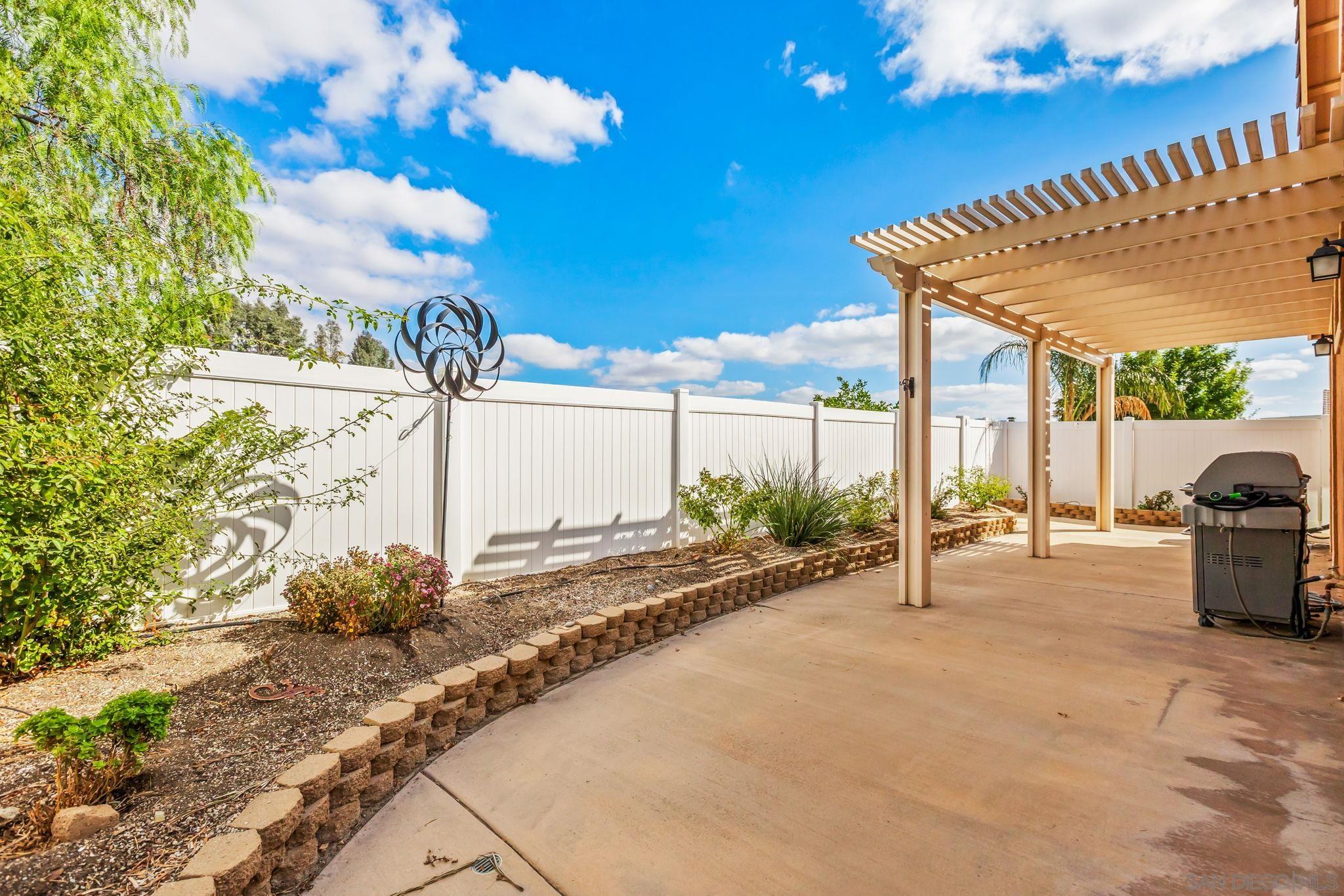 Detail Gallery Image 15 of 26 For 26684  Rim Creek Path, Menifee,  CA 92584 - 3 Beds | 2 Baths