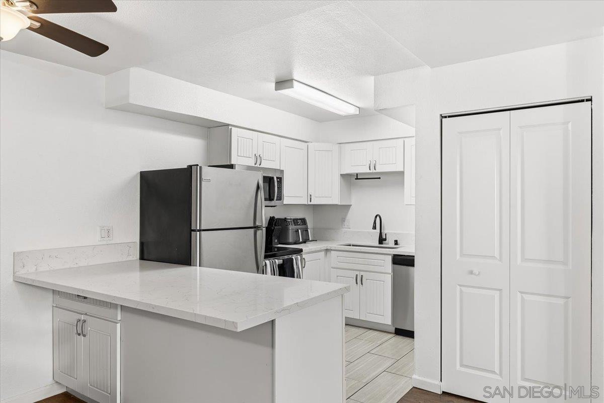 Detail Gallery Image 7 of 24 For 6955  Alvarado Rd  #30,  San Diego,  CA 92120 - 2 Beds | 2 Baths