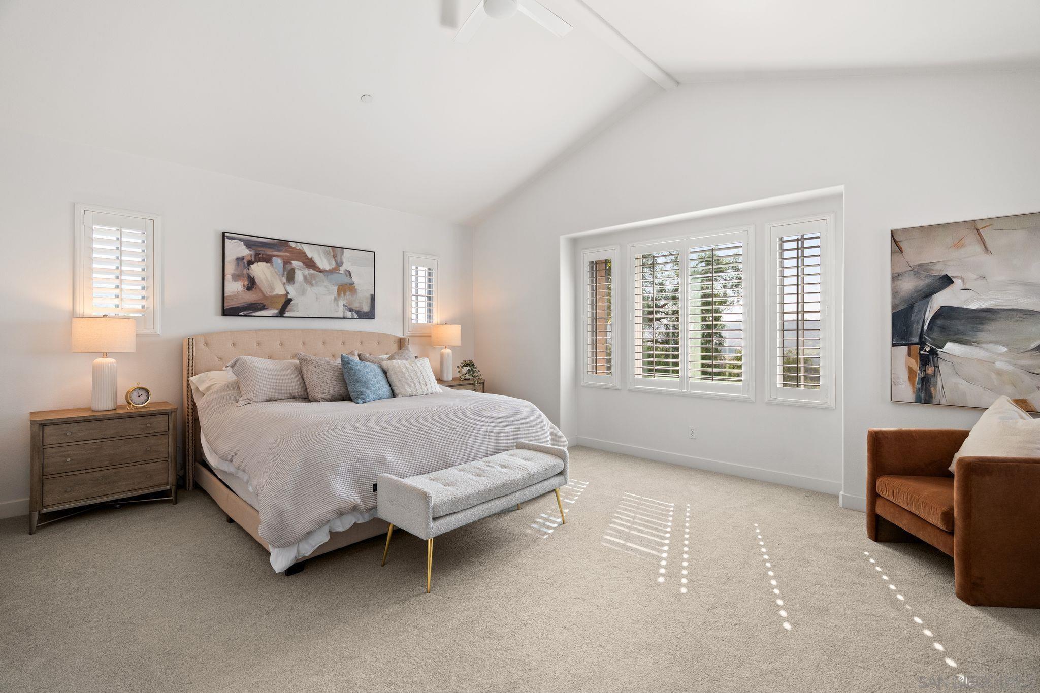 Detail Gallery Image 18 of 33 For 17026  San Antonio Rose Ct, San Diego,  CA 92127 - 4 Beds | 4/1 Baths