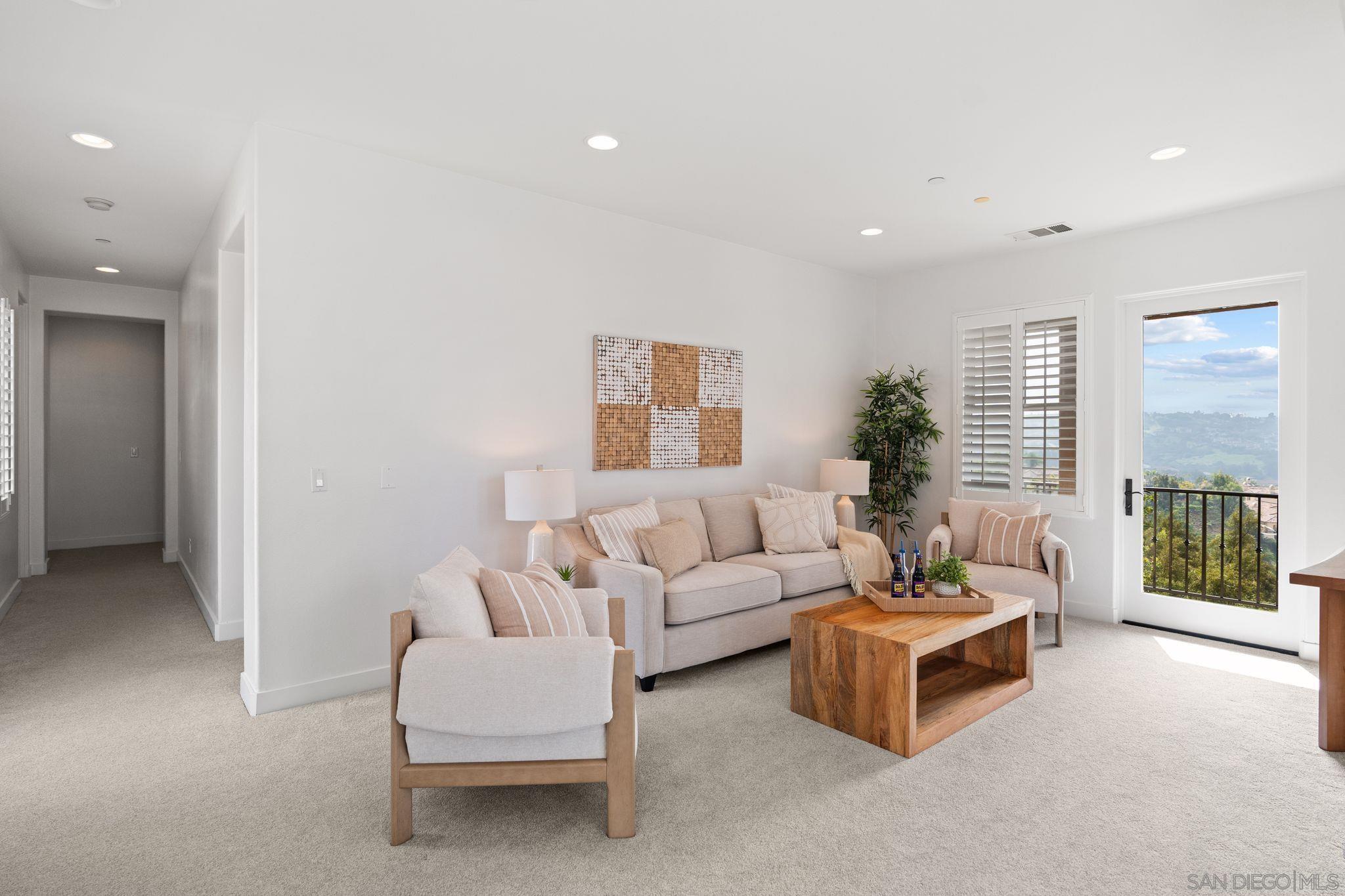 Detail Gallery Image 22 of 33 For 17026  San Antonio Rose Ct, San Diego,  CA 92127 - 4 Beds | 4/1 Baths