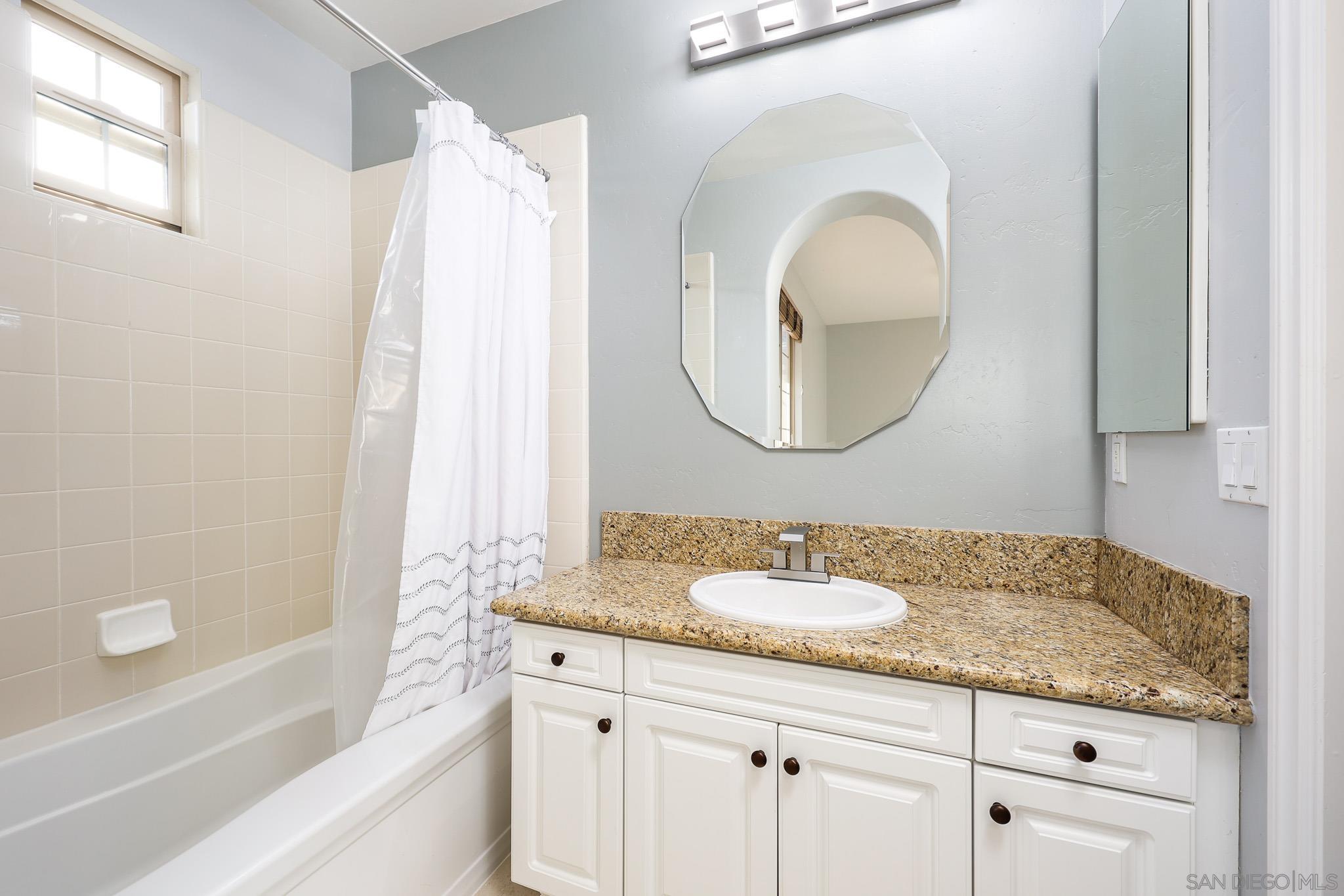 Detail Gallery Image 29 of 36 For 2717 E Evans Rd, San Diego,  CA 92106 - 3 Beds | 3 Baths