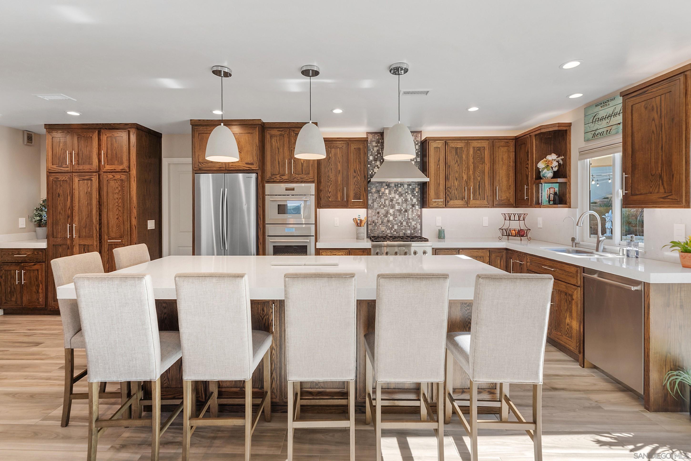 Detail Gallery Image 14 of 59 For 11941  Callado Rd, San Diego,  CA 92128 - 3 Beds | 2 Baths