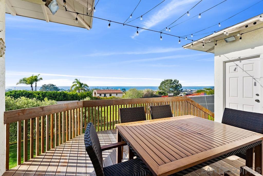 Detail Gallery Image 4 of 21 For 601 N Granados, Solana Beach,  CA 92075 - 3 Beds | 2 Baths