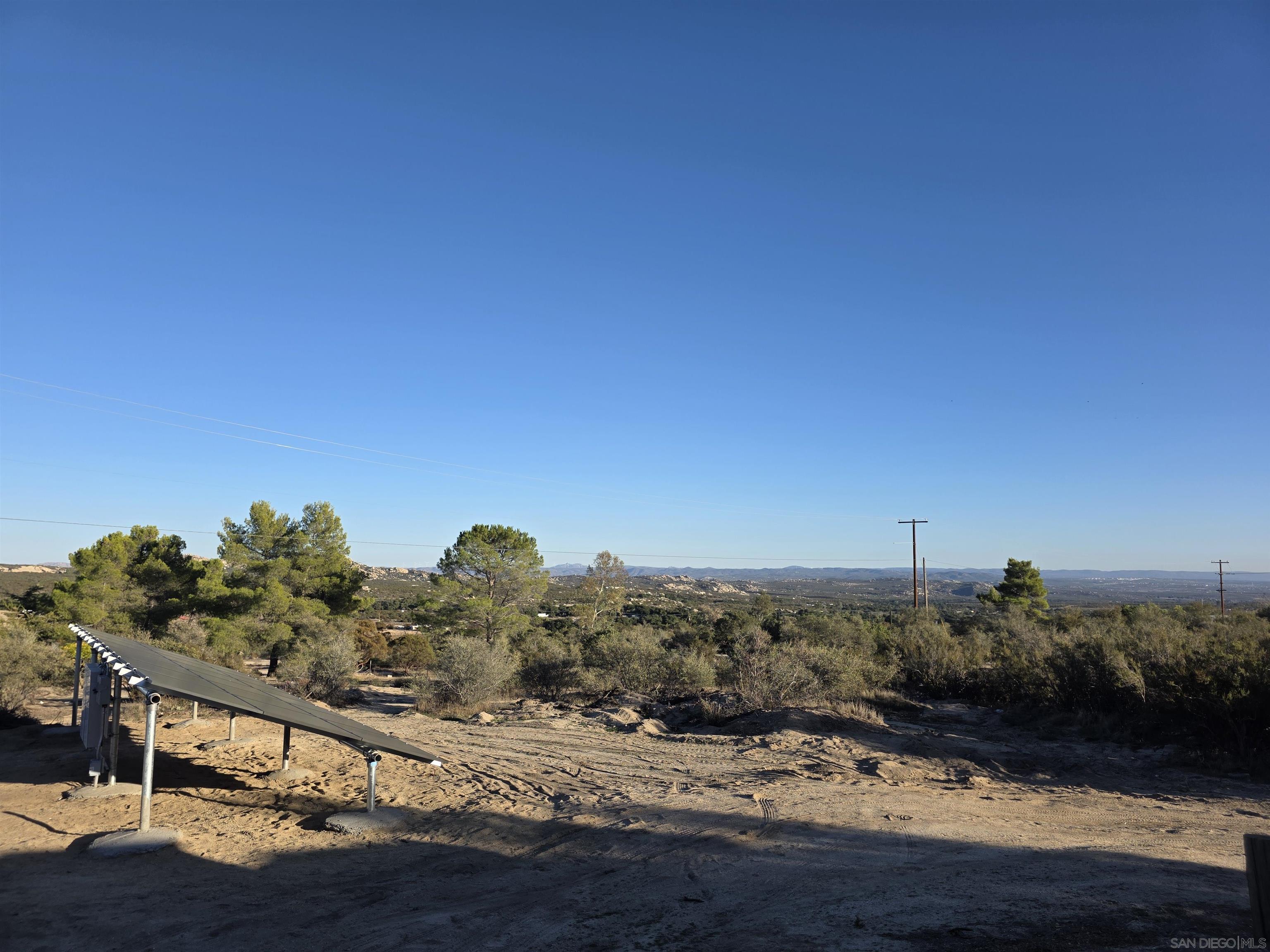 Detail Gallery Image 9 of 10 For 38220  Tierra Real Rd, Boulevard,  CA 91905 - 4 Beds | 2 Baths