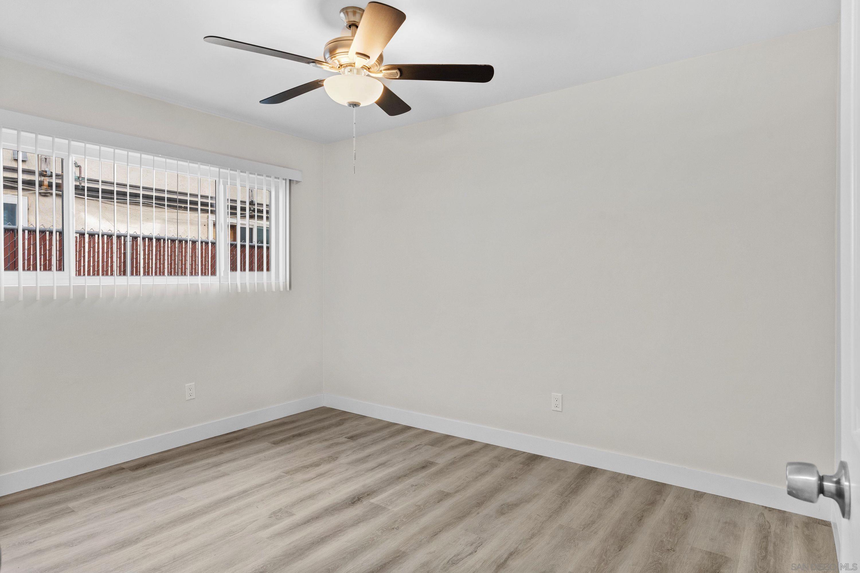 Detail Gallery Image 6 of 8 For 3821  Marlborough Ave, San Diego,  CA 92105 - 2 Beds | 1 Baths