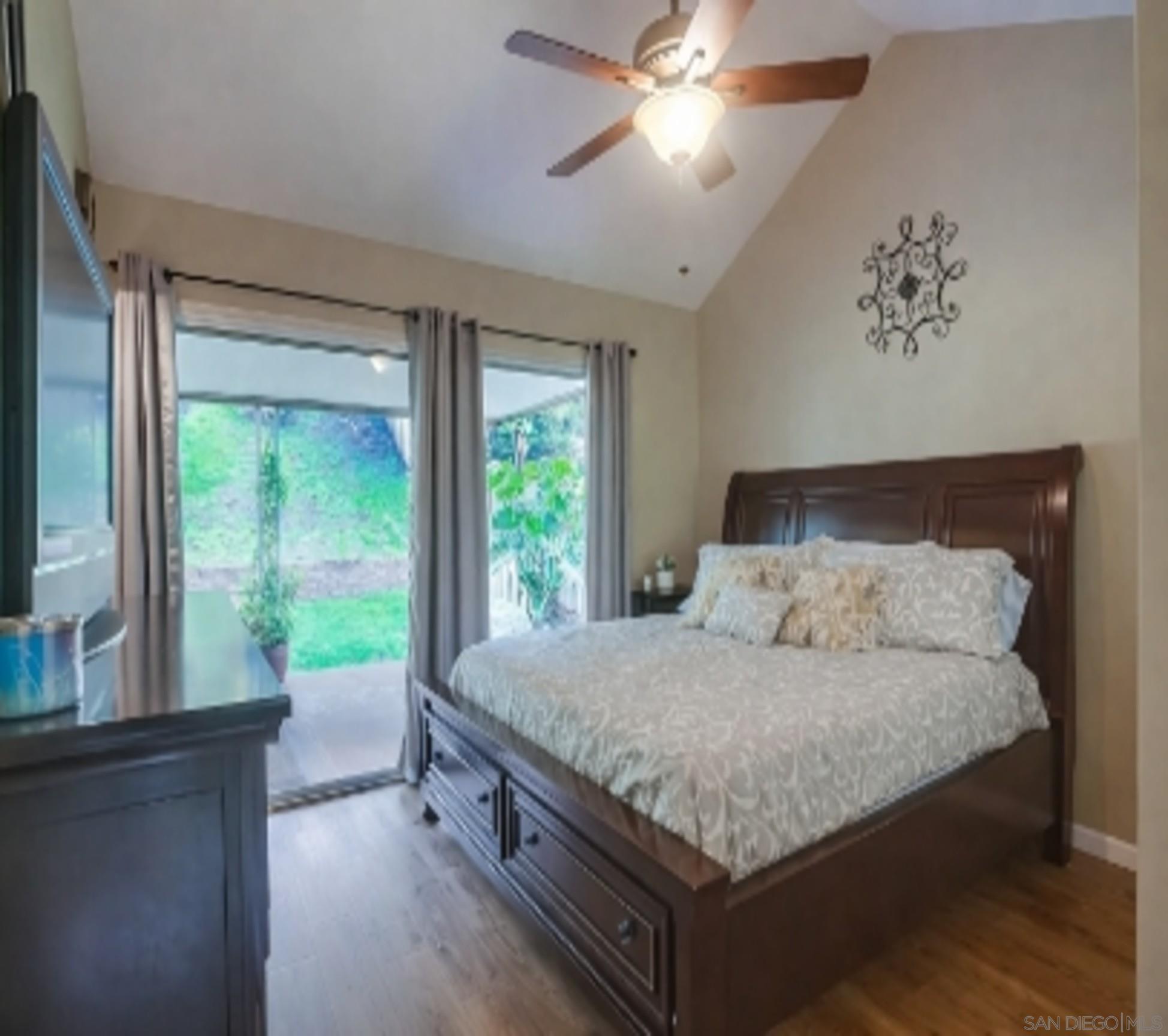 Detail Gallery Image 18 of 22 For 1140  Harding St, Escondido,  CA 92027 - 3 Beds | 2 Baths