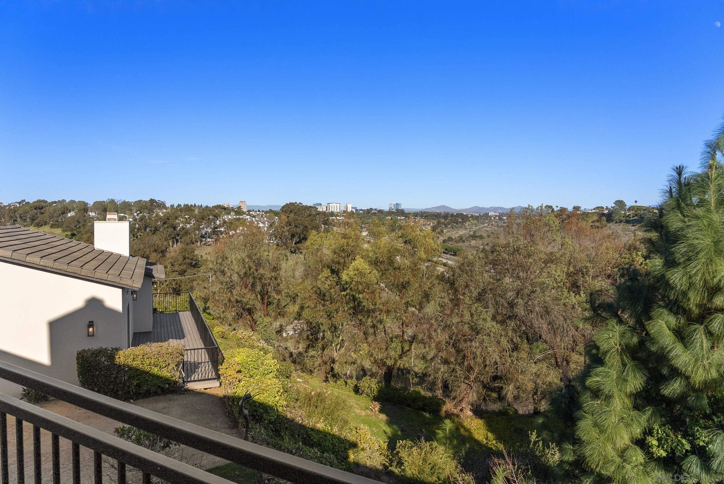 Detail Gallery Image 38 of 72 For 7875  Bellakaren Pl, La Jolla,  CA 92037 - 6 Beds | 4/1 Baths