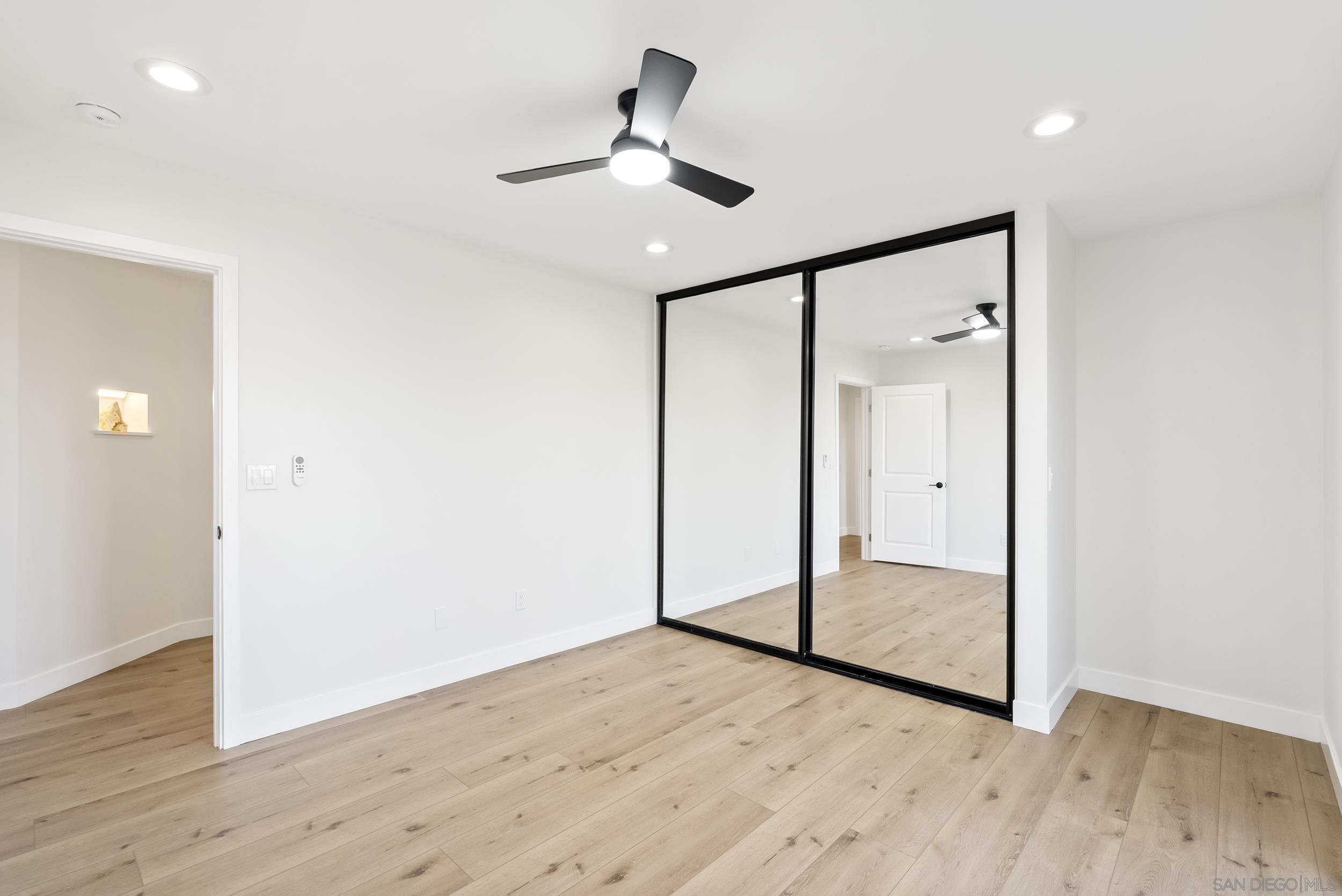 Detail Gallery Image 44 of 72 For 7875  Bellakaren Pl, La Jolla,  CA 92037 - 6 Beds | 4/1 Baths