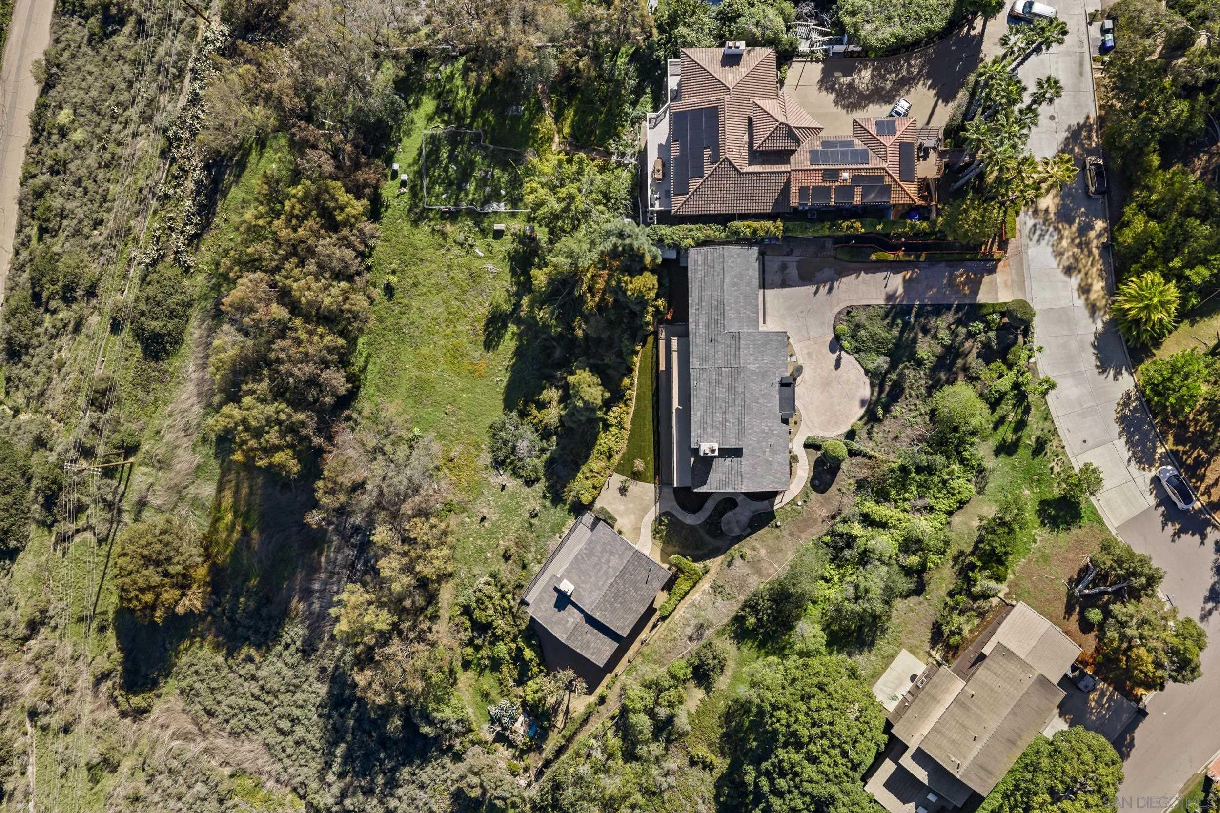 Detail Gallery Image 69 of 72 For 7875  Bellakaren Pl, La Jolla,  CA 92037 - 6 Beds | 4/1 Baths