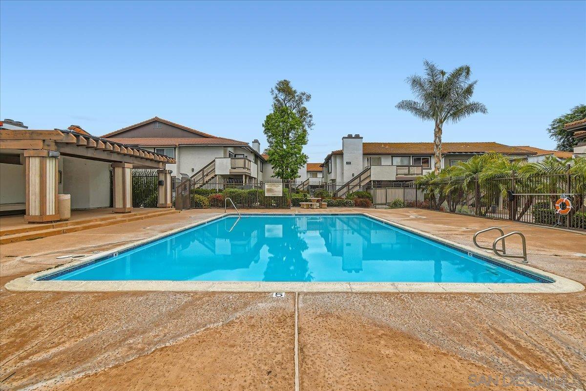 Detail Gallery Image 22 of 23 For 9840  Shirley Gardens Dr  #8,  Santee,  CA 92071 - 2 Beds | 1/1 Baths