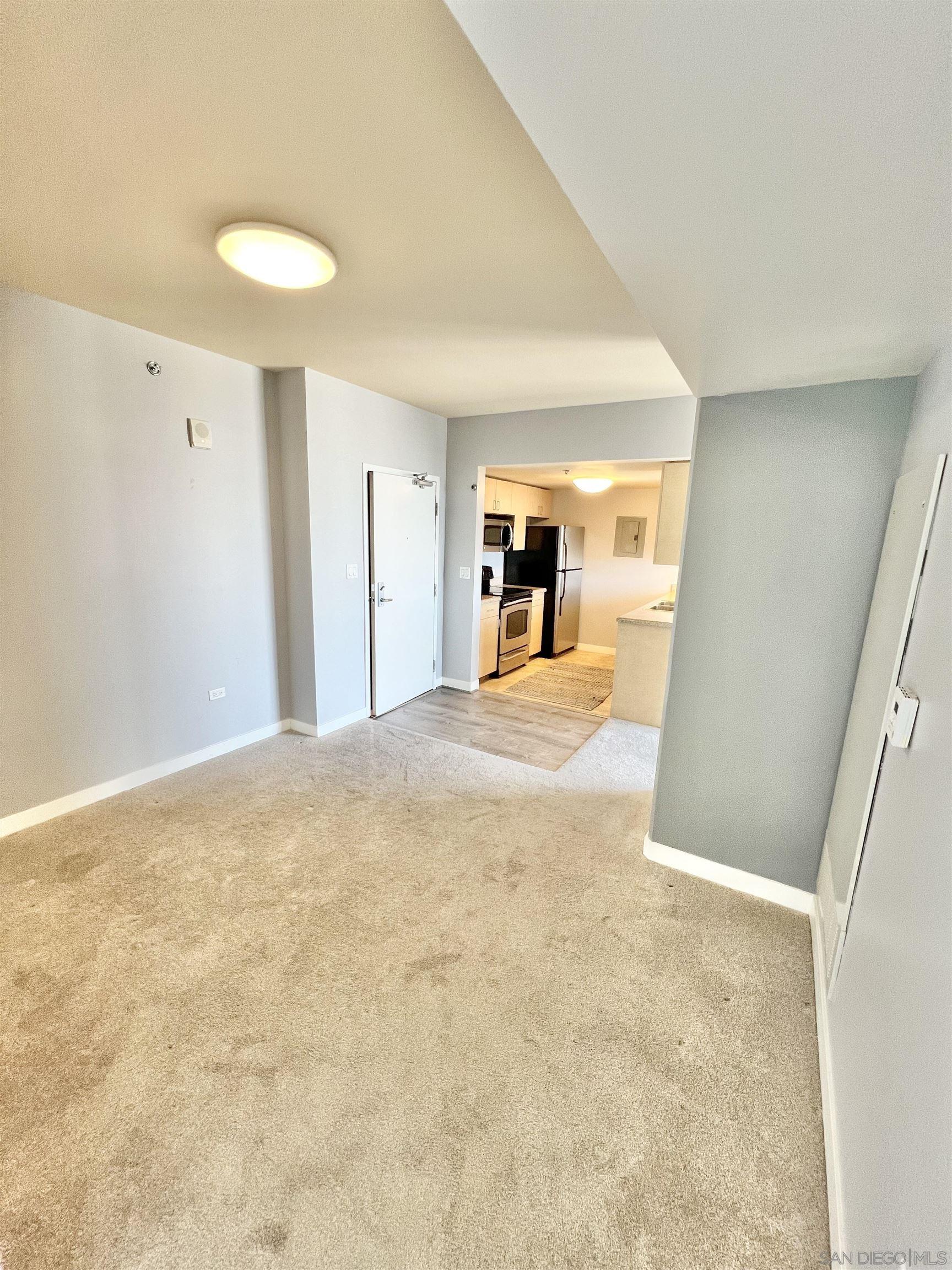 Detail Gallery Image 11 of 32 For 425  W Beech St  1157, San Diego,  CA 92101 - 2 Beds | 1 Baths