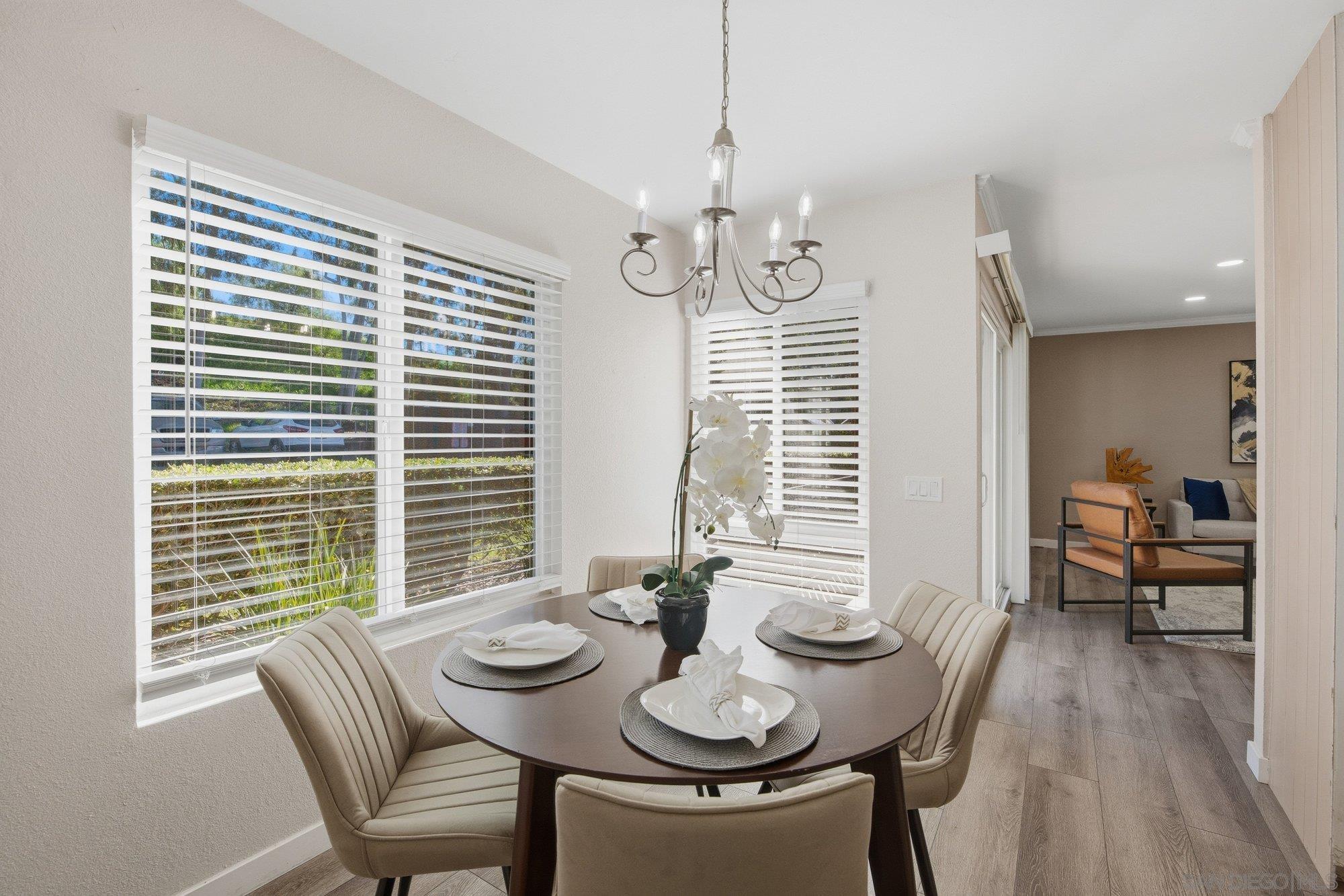 Detail Gallery Image 9 of 23 For 17131 W Bernardo Dr  #102,  San Diego,  CA 92127 - 3 Beds | 2 Baths