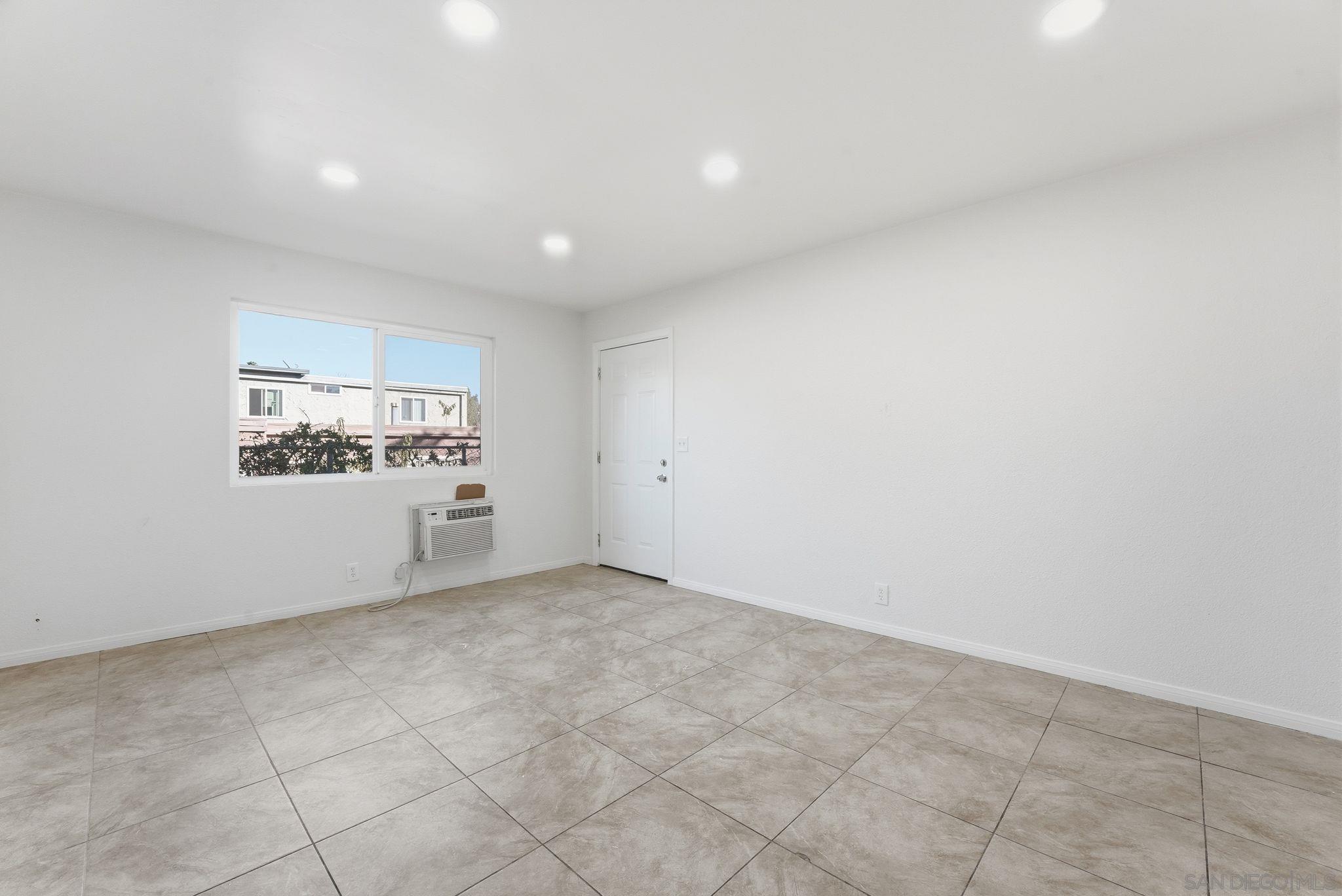 Detail Gallery Image 17 of 28 For 12621  Lindo Lane, Lakeside,  CA 92040 - – Beds | – Baths