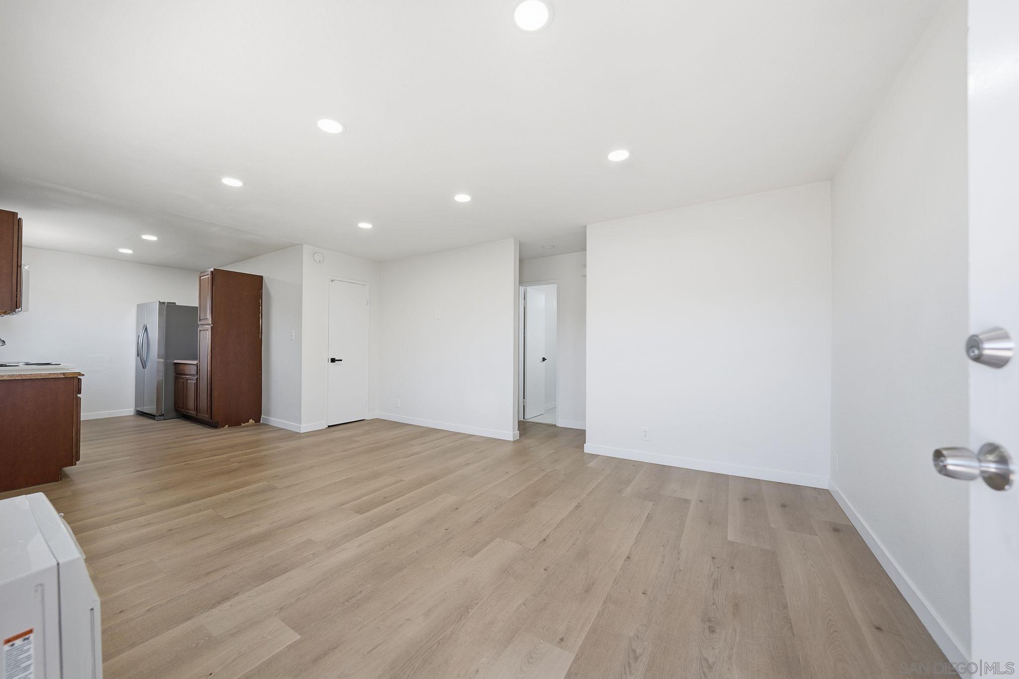 Detail Gallery Image 5 of 28 For 12621  Lindo Lane, Lakeside,  CA 92040 - – Beds | – Baths