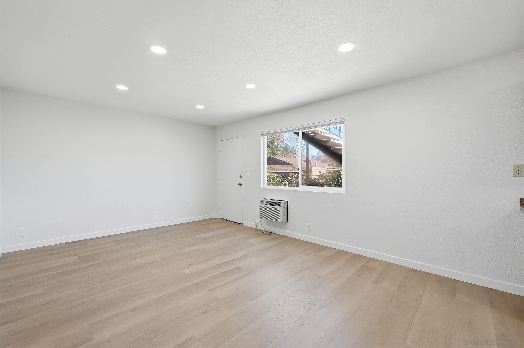 Detail Gallery Image 7 of 28 For 12621  Lindo Lane, Lakeside,  CA 92040 - – Beds | – Baths