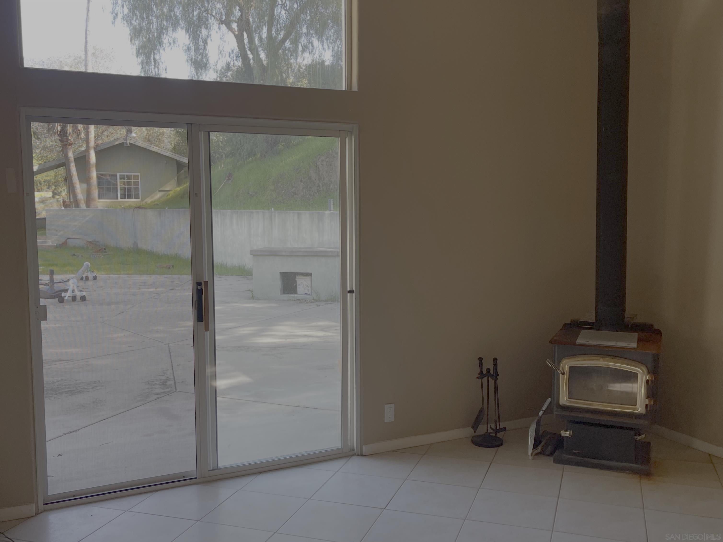 Detail Gallery Image 11 of 15 For 32906  Rincon Rancho Rd, Pauma Valley,  CA 92061 - 3 Beds | 3 Baths