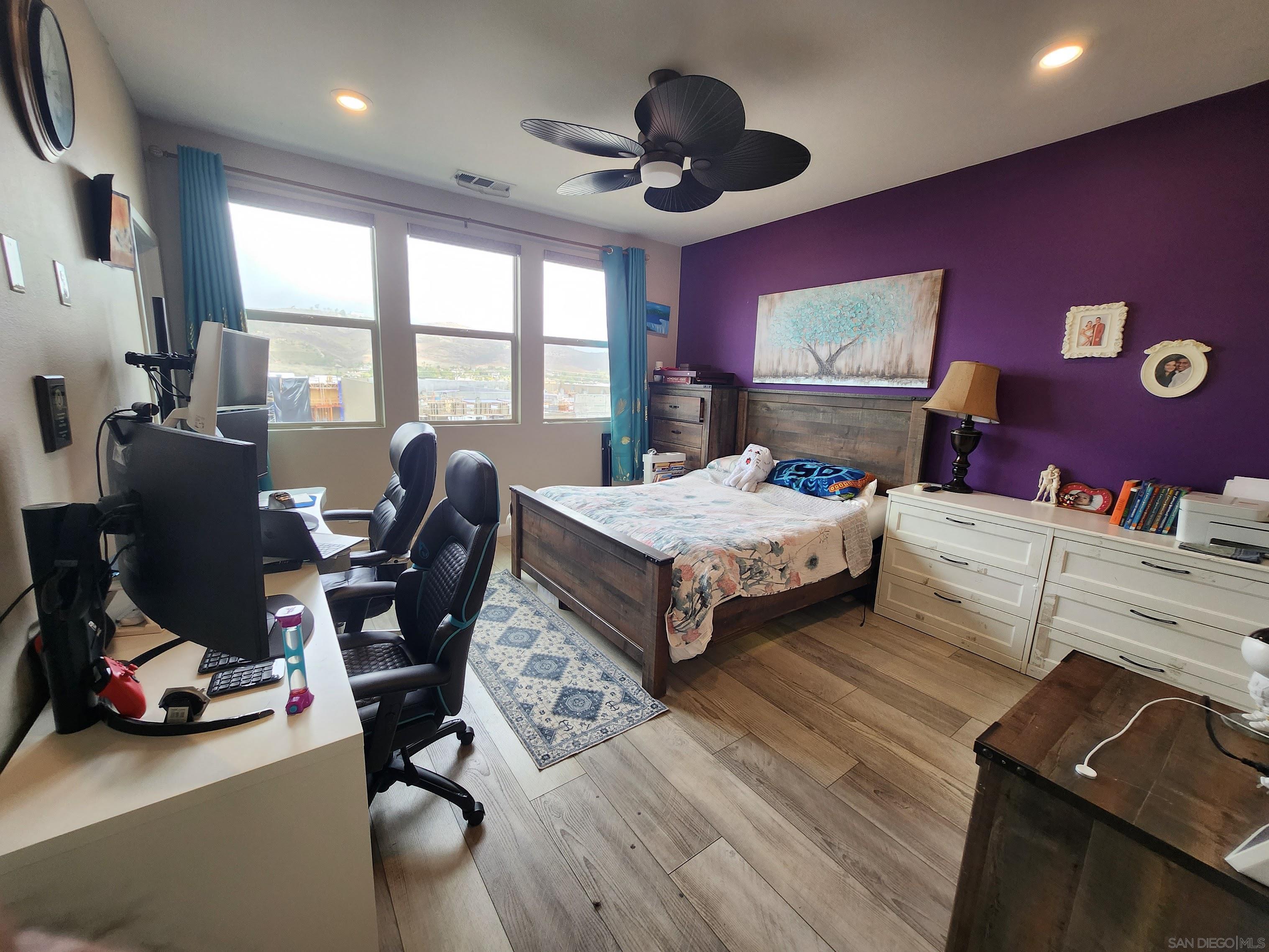 Detail Gallery Image 27 of 37 For 16755  Coyote Bush Dr  93, San Diego,  CA 92127 - 3 Beds | 3 Baths