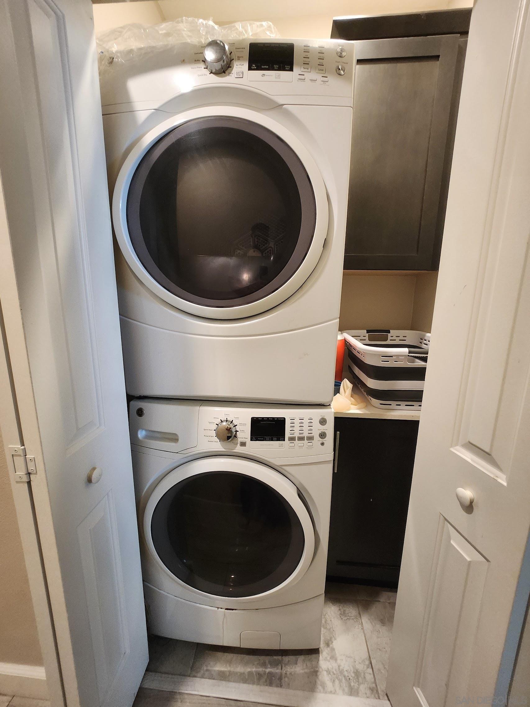 Detail Gallery Image 29 of 37 For 16755  Coyote Bush Dr  93, San Diego,  CA 92127 - 3 Beds | 3 Baths