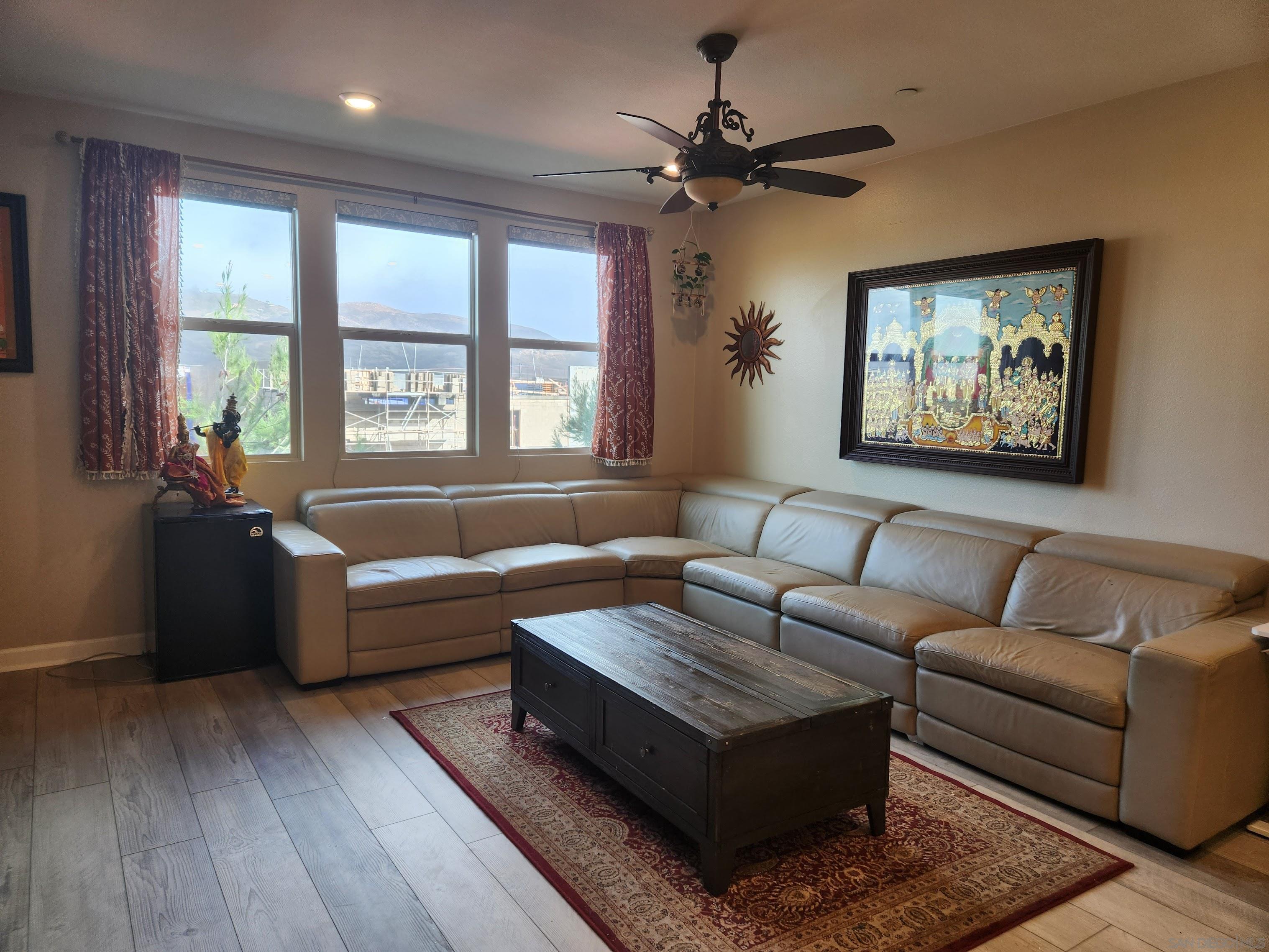 Detail Gallery Image 7 of 37 For 16755  Coyote Bush Dr  93, San Diego,  CA 92127 - 3 Beds | 3 Baths