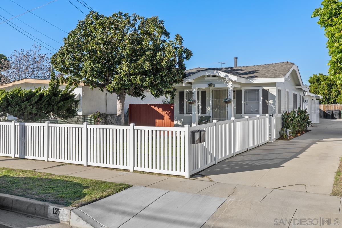 Detail Gallery Image 2 of 30 For 127 W Saxon, San Gabriel,  CA 91776 - – Beds | – Baths