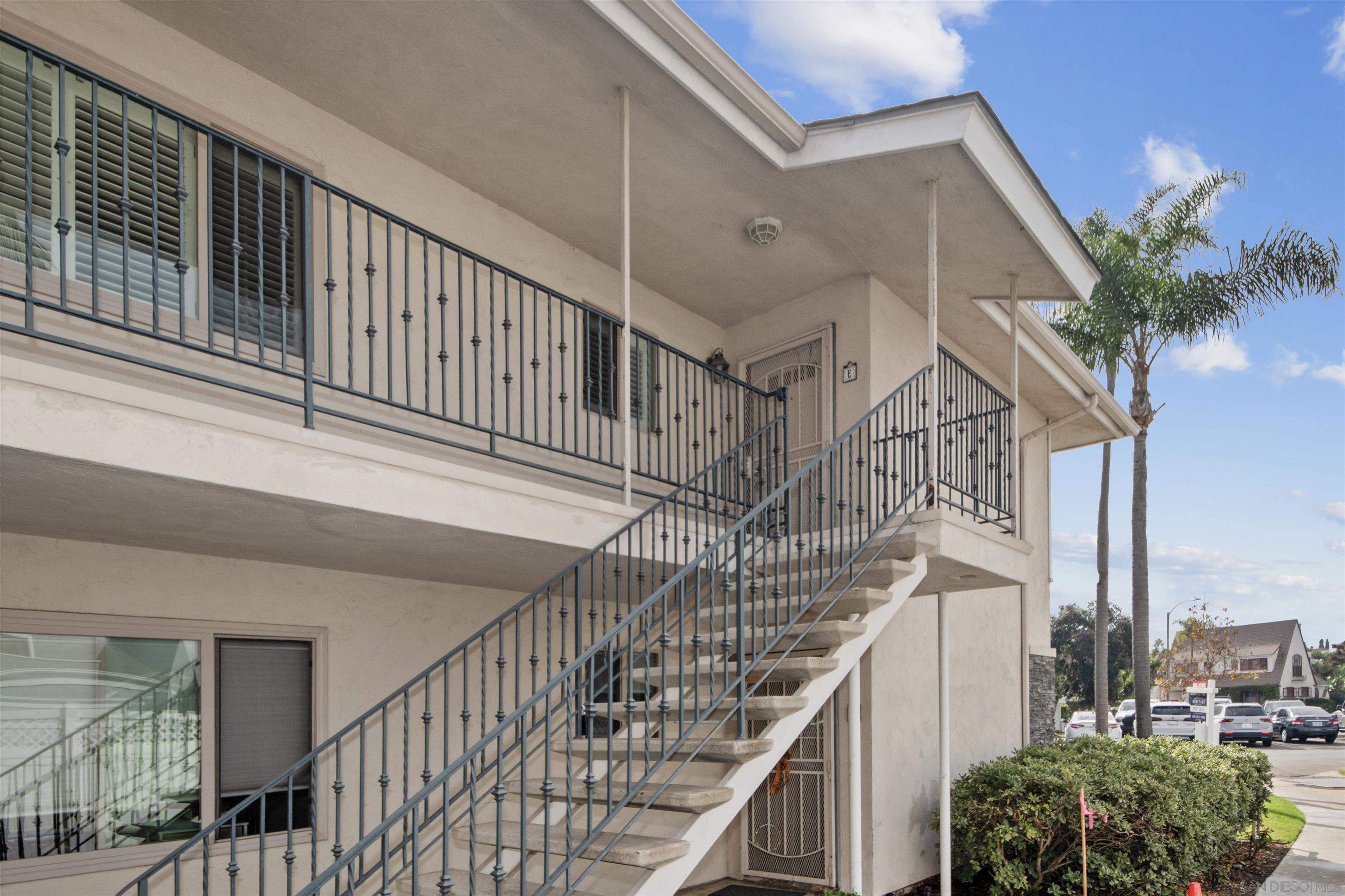 Detail Gallery Image 2 of 28 For 1052  Isabella Avenue  E, Coronado,  CA 92118 - 3 Beds | 2 Baths