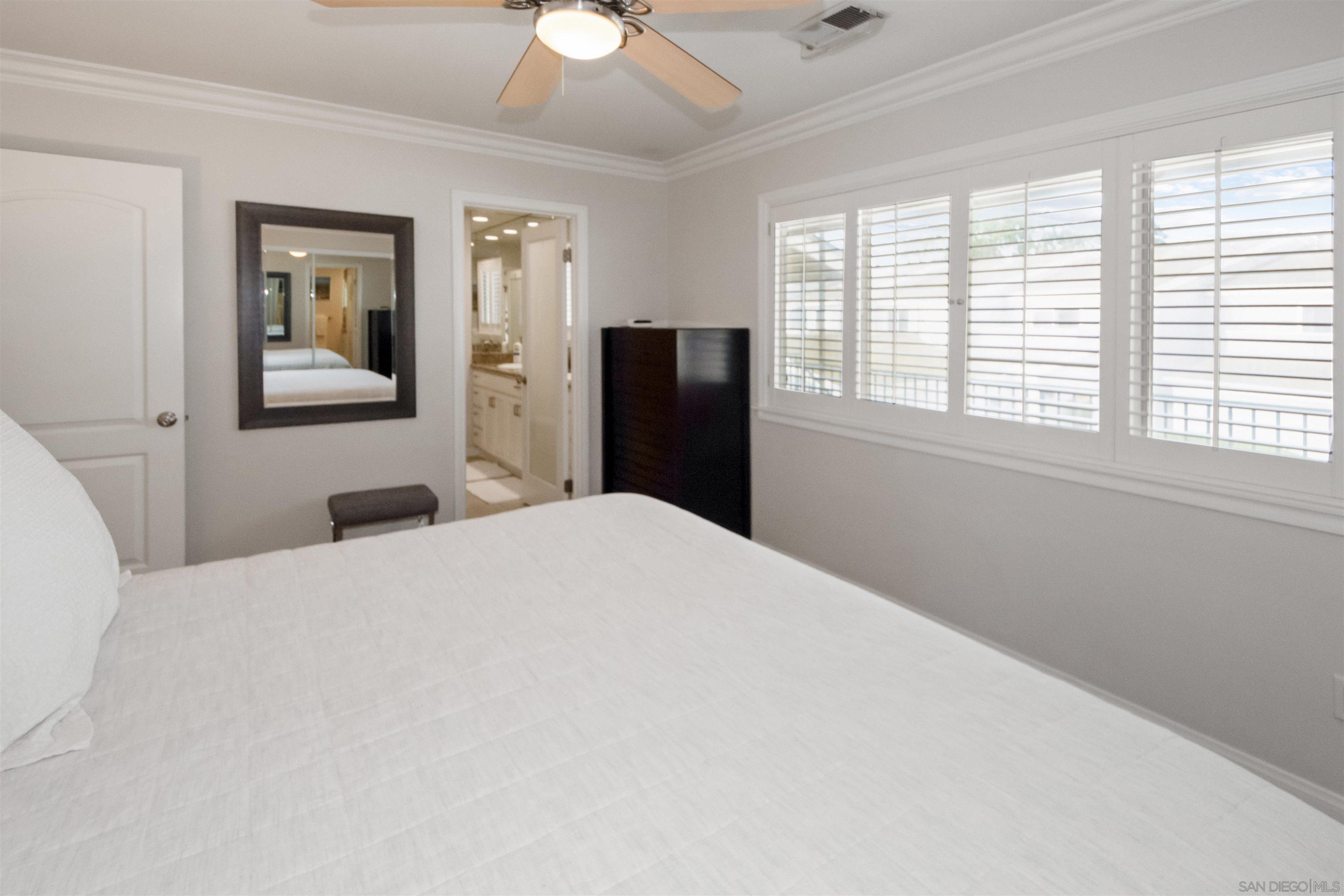 Detail Gallery Image 17 of 28 For 1052  Isabella Avenue  E, Coronado,  CA 92118 - 3 Beds | 2 Baths