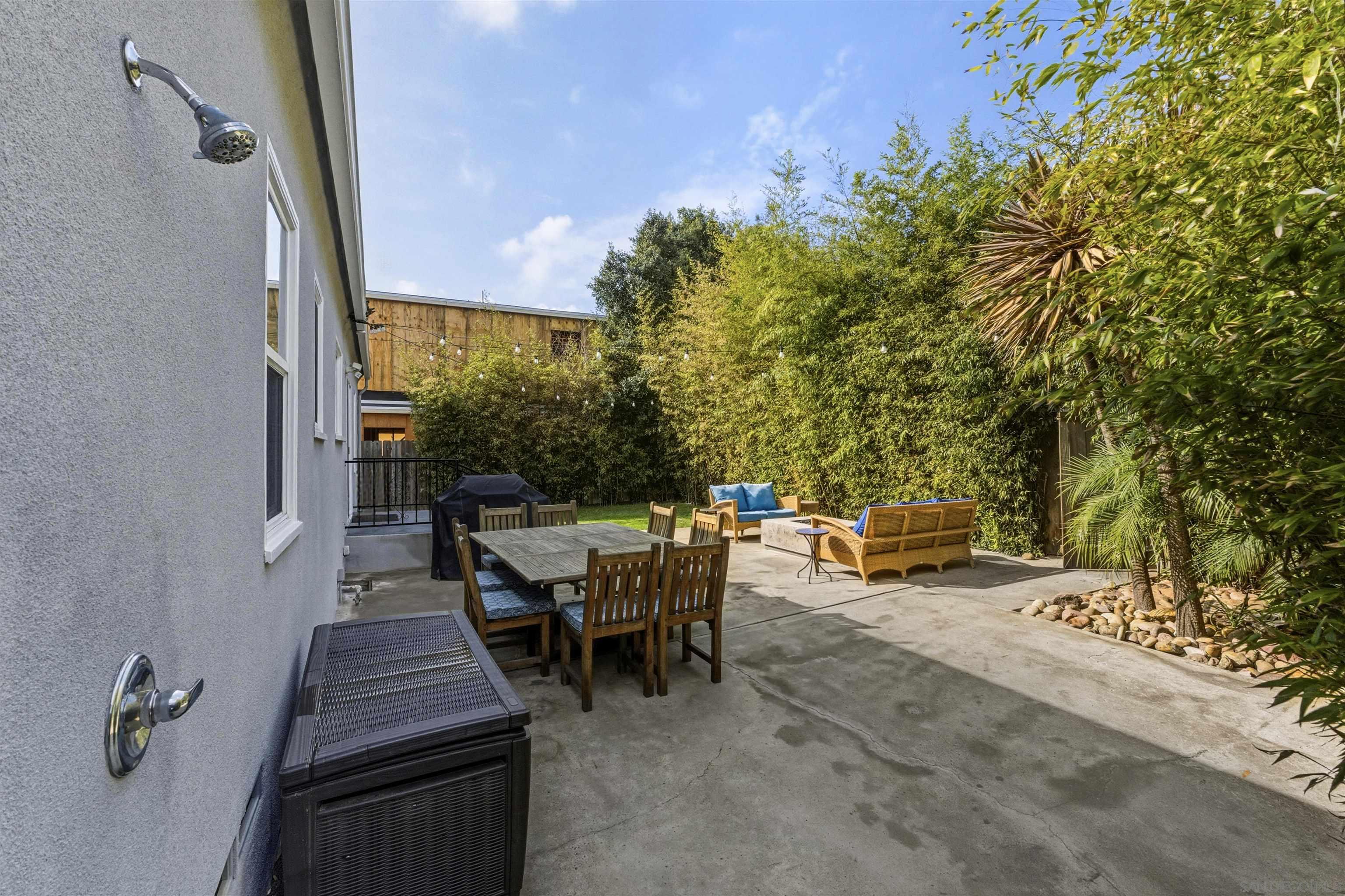 Detail Gallery Image 22 of 55 For 1066-68  Emerald St, San Diego,  CA 92109 - – Beds | – Baths