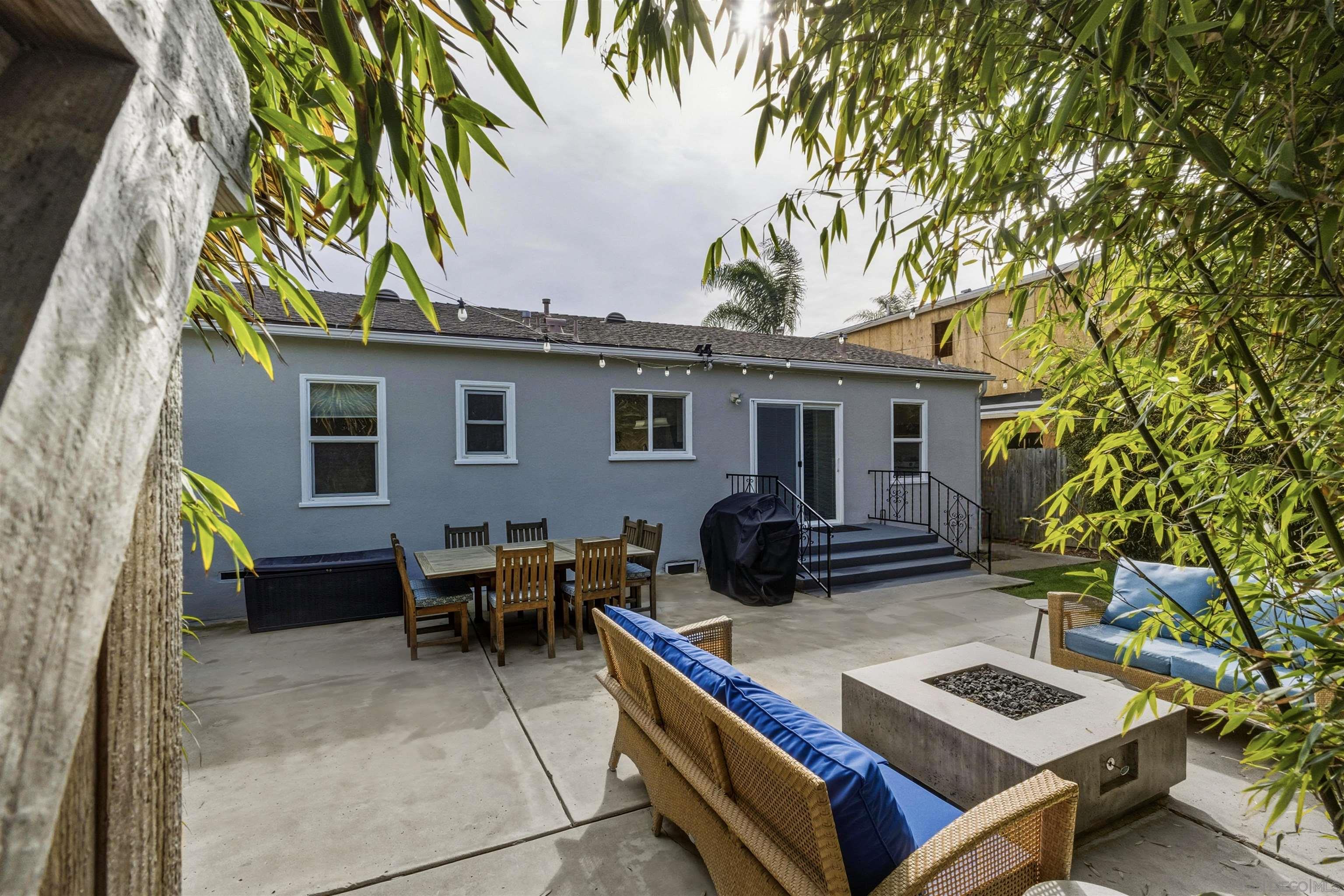 Detail Gallery Image 23 of 55 For 1066-68  Emerald St, San Diego,  CA 92109 - – Beds | – Baths