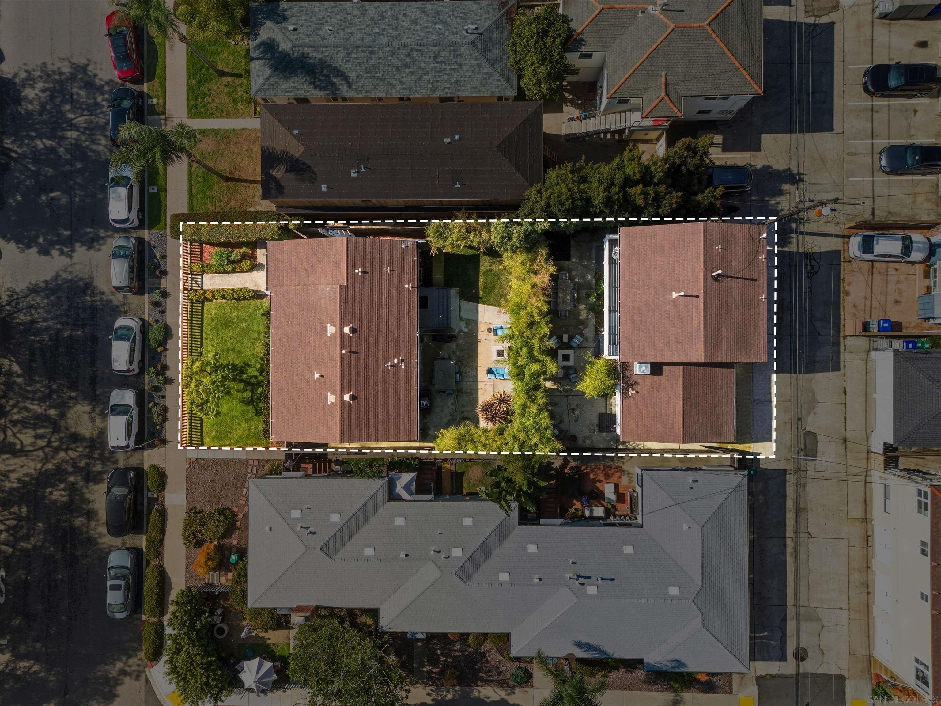 Detail Gallery Image 26 of 55 For 1066-68  Emerald St, San Diego,  CA 92109 - – Beds | – Baths