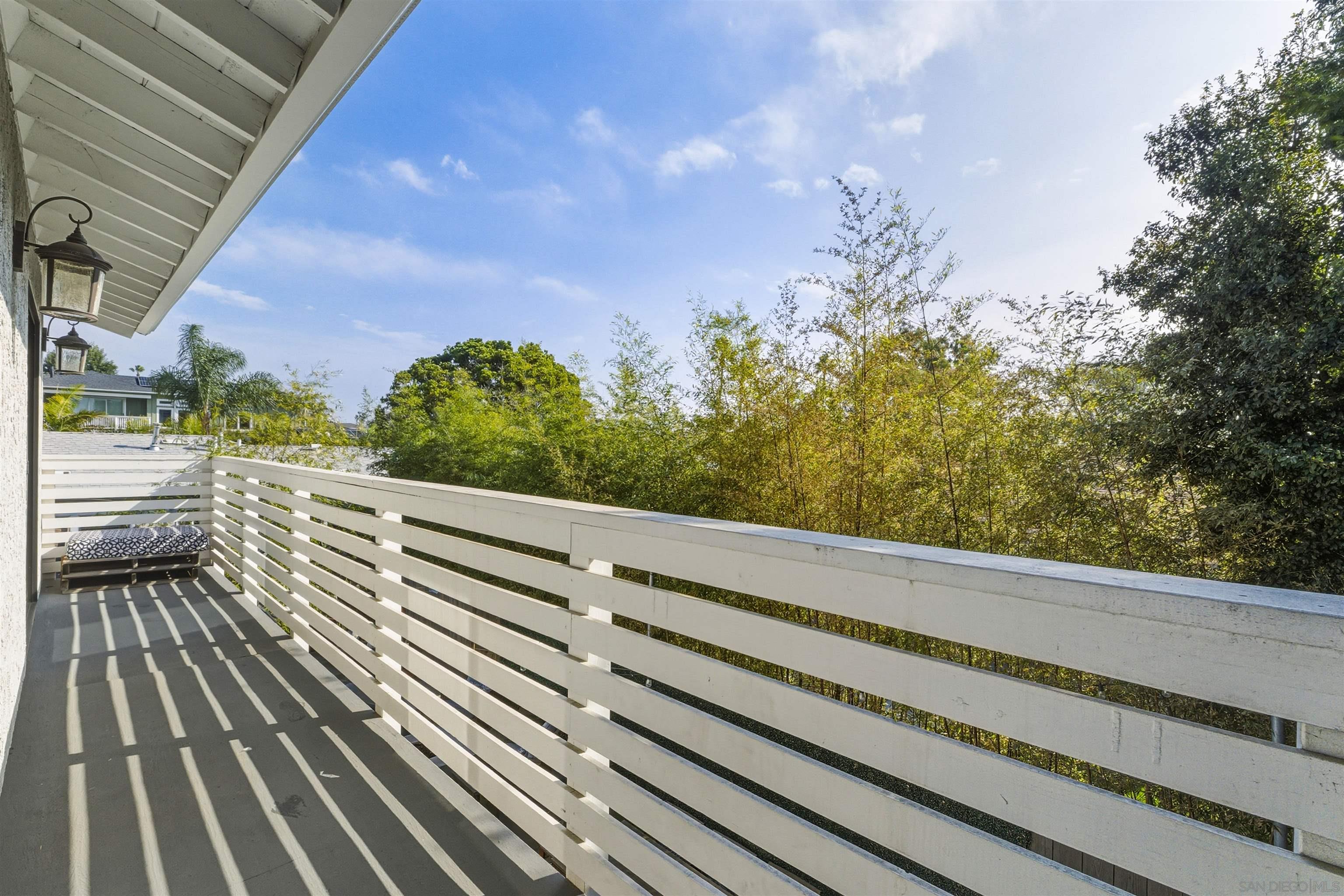 Detail Gallery Image 52 of 55 For 1066-68  Emerald St, San Diego,  CA 92109 - – Beds | – Baths