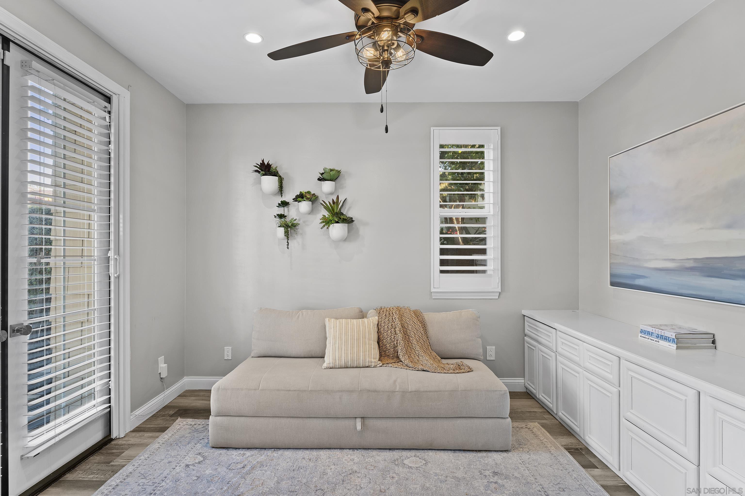 Detail Gallery Image 21 of 36 For 576  Samuel Court, Encinitas,  CA 92024 - 5 Beds | 4 Baths