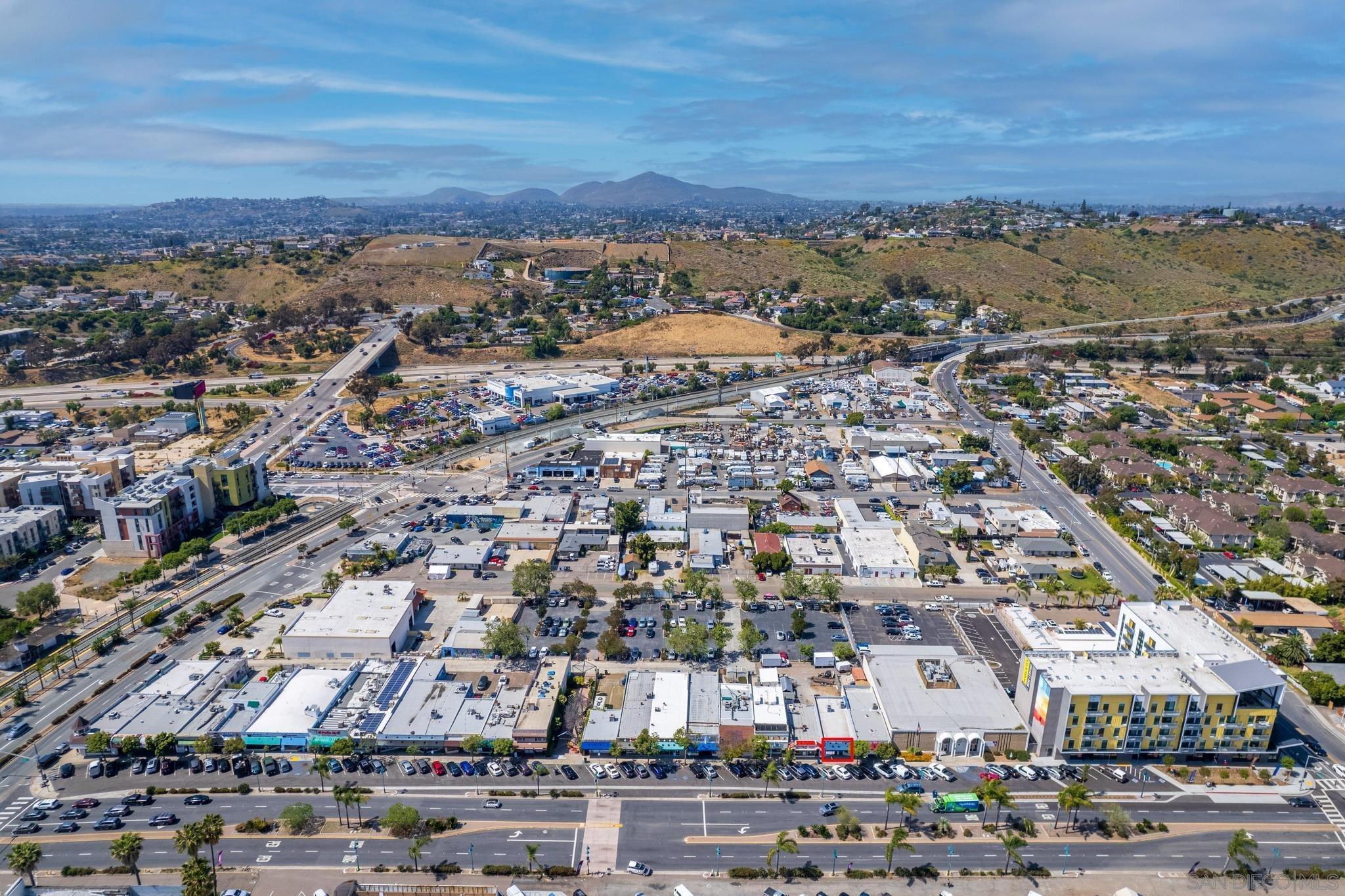 Detail Gallery Image 12 of 13 For 7918  Broadway, Lemon Grove,  CA 91945 - – Beds | – Baths