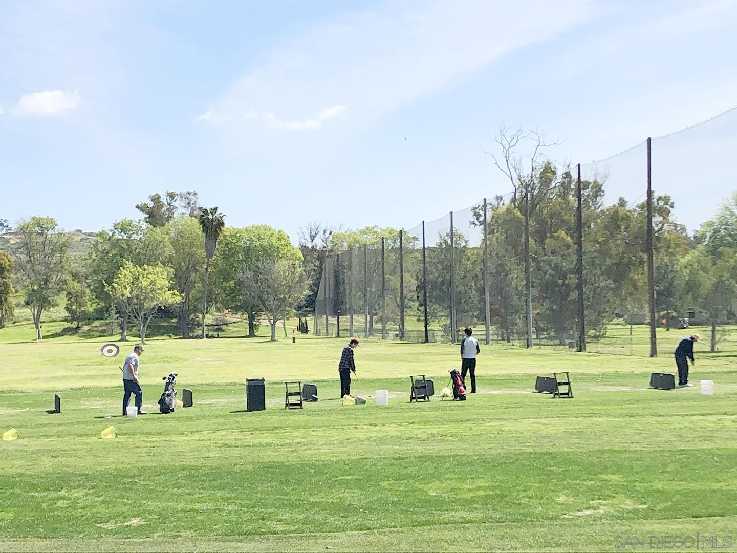 Detail Gallery Image 9 of 11 For 5228  Don Valdez Drive, Carlsbad,  CA 92010 - 3 Beds | 2 Baths