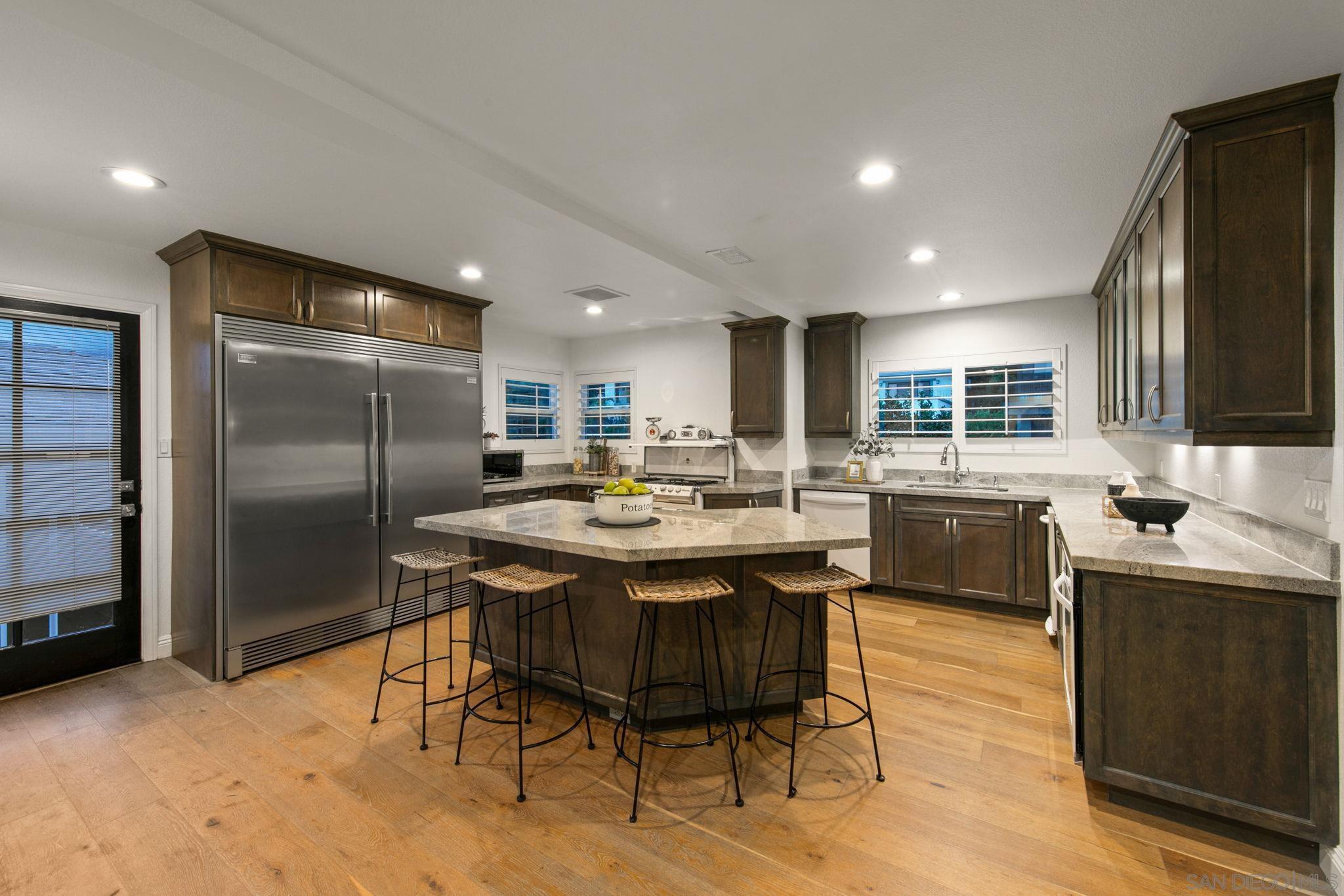 Detail Gallery Image 19 of 58 For 3241  Ingelow St, San Diego,  CA 92106 - – Beds | – Baths